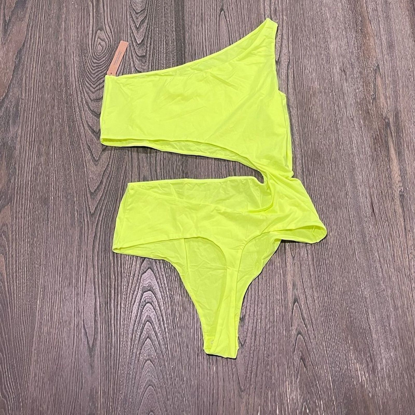 SKIMS NWT Skims Fits Everybody Bodysuit Green Highlighter 4X Size 4XL / US 24-26 - 7 Thumbnail