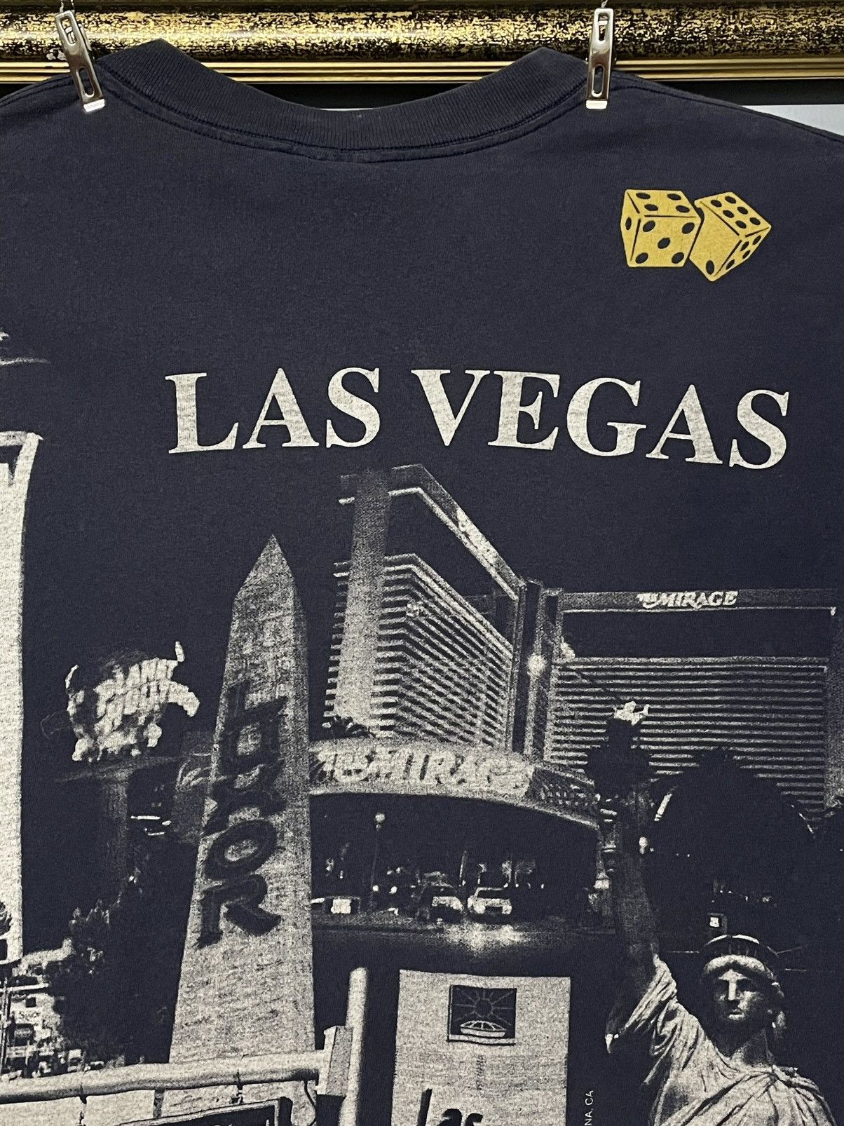 Vintage Rare Vintage 1998 Edwards Teez Iconic Las Vegas OVP Graphic Size US L / EU 52-54 / 3 - 12 Thumbnail