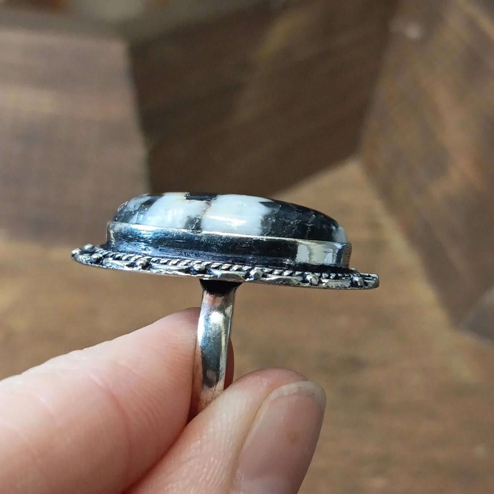 Designer Elegant Black and White Buffalo Turquoise Stone Ring Size ONE SIZE - 4 Thumbnail