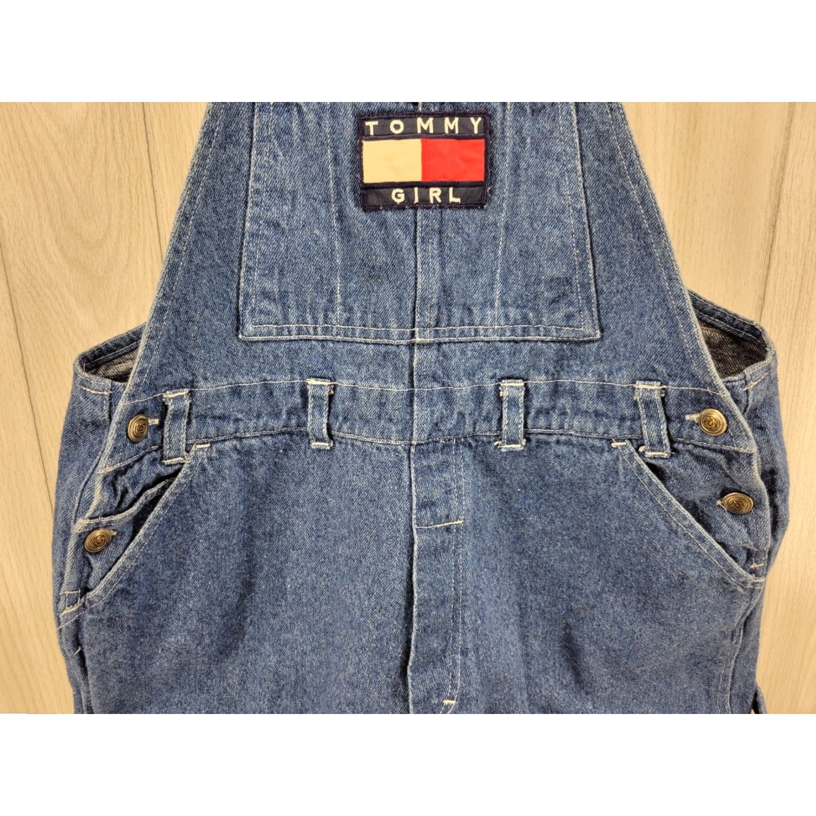 Tommy Hilfiger VINTAGE Tommy Hilfiger Tommy Girl Spell Out Bib Overalls Jeans Women Medium Blue 90s Fashion Size 32" / US 10 / IT 46 - 4 Thumbnail