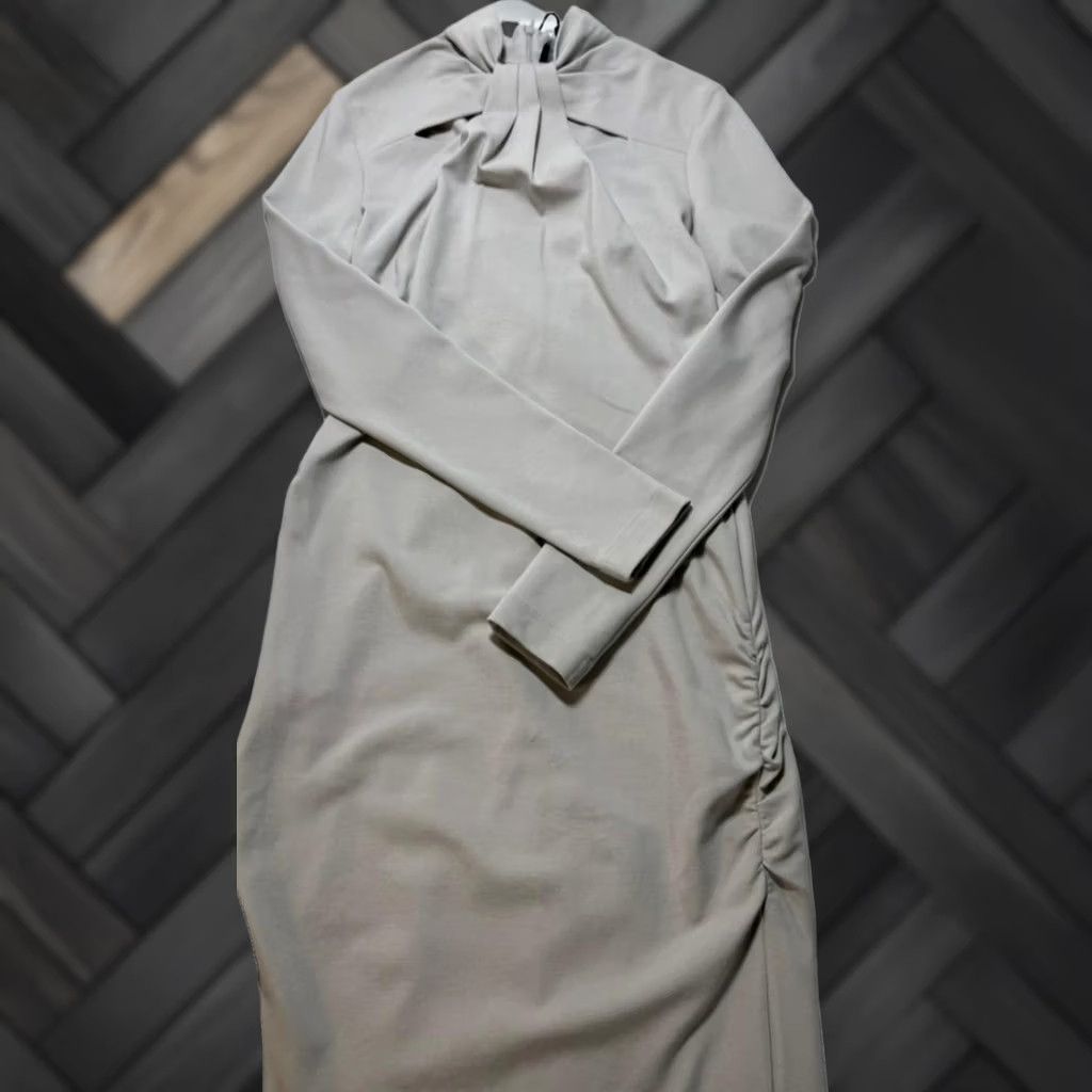 Giorgio Armani Giorgio Armani Bnwt High Neck Tie Detail Midi Dress Long Sleeve Ruched EU 44 Gray Jacquard Dress Size 44, Regular, Women Size M / US 6-8 / IT 42-44 - 1 Thumbnail