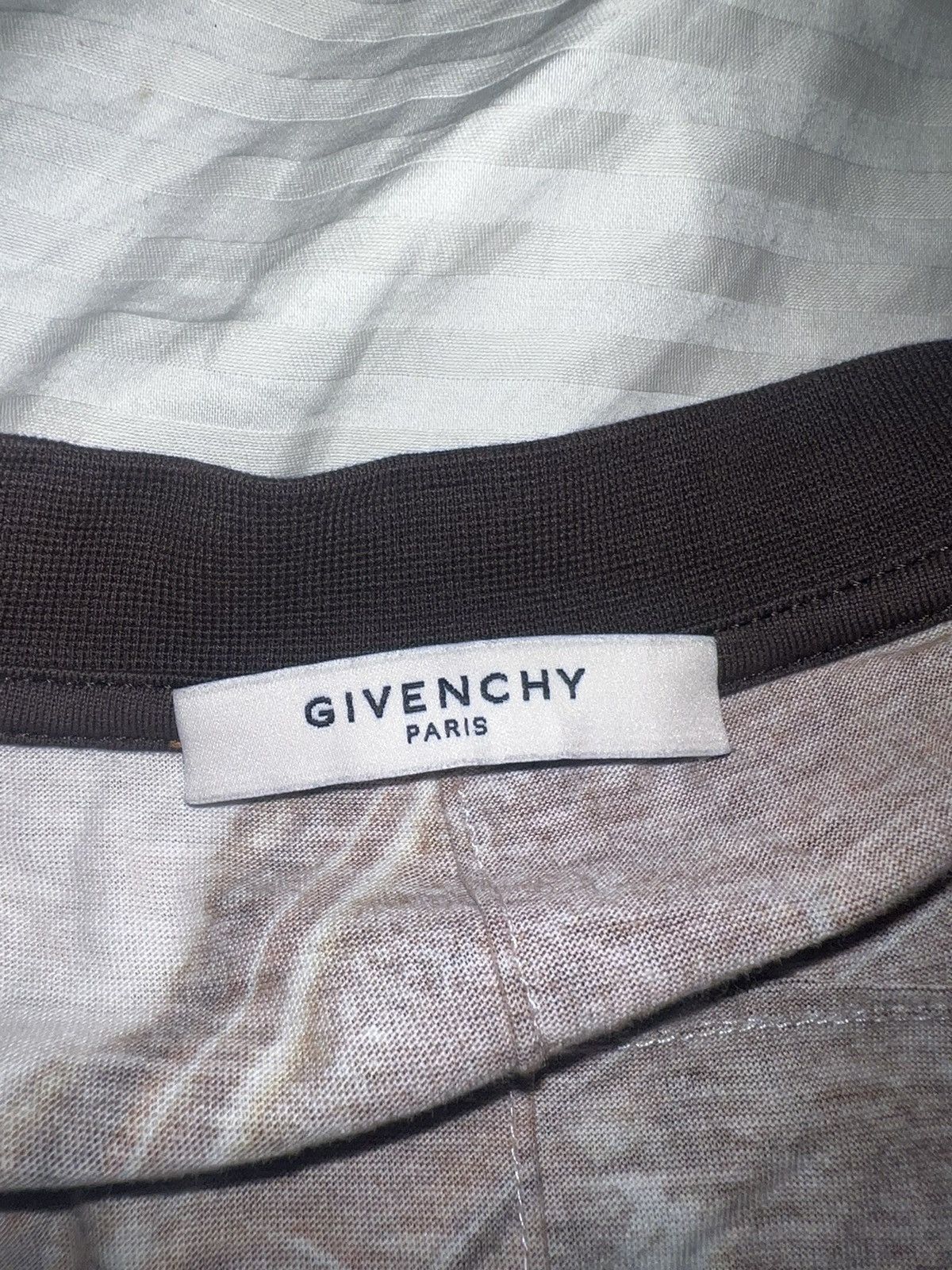 Givenchy Givenchy S/S 14 Ricardo Tisci Butterfly Print Tee Size US S / EU 44-46 / 1 - 10 Thumbnail