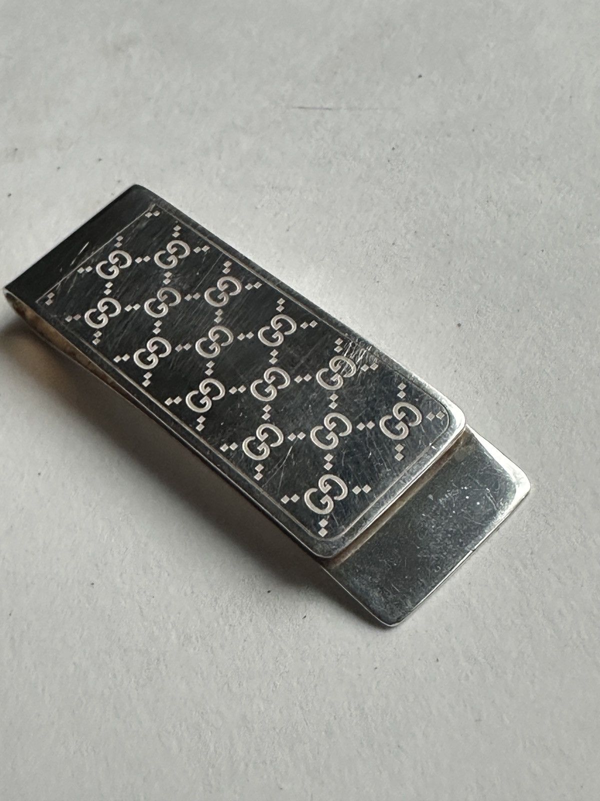 Near Mint* good GUCCI Silver Bee Motif Money Clip