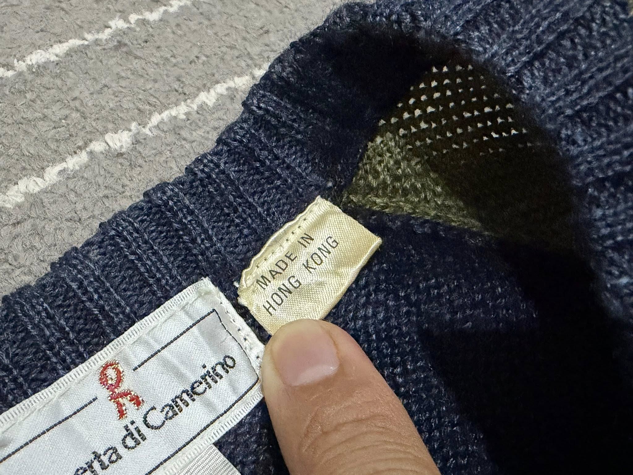 Roberta di Camerino Vintage Roberta di Camerino cardigan M 2255 Size US M / EU 48-50 / 2 - 9 Thumbnail