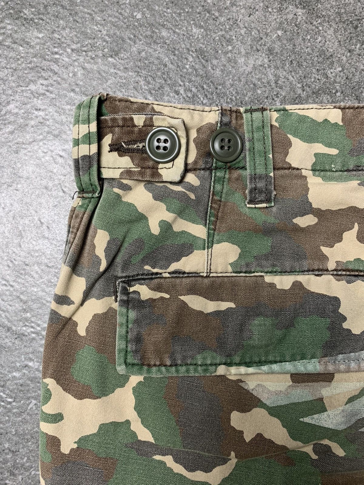 GOODENOUGH 2000s Goodenough Camouflage Cargo Pants Size US 30 / EU 46 - 13 Thumbnail