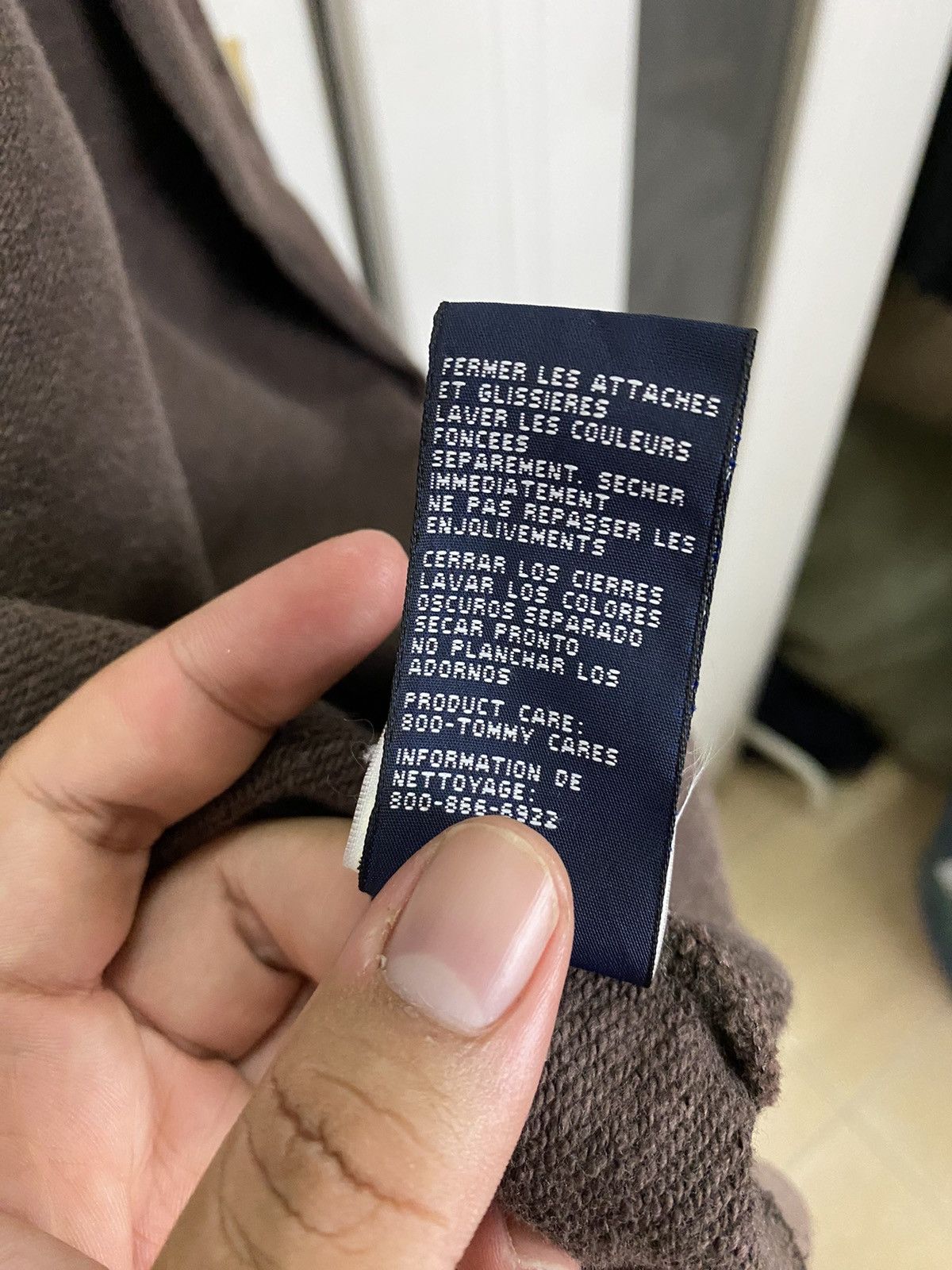 Tommy Hilfiger × Vintage Vintage Tommy Hilfiger Sweater Zip Up Size US XL / EU 56 / 4 - 10 Thumbnail