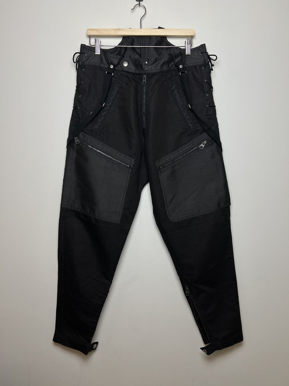 Giorgio Armani armani y2k multipocket cargo pants with braces Size US 33 - 8 Thumbnail