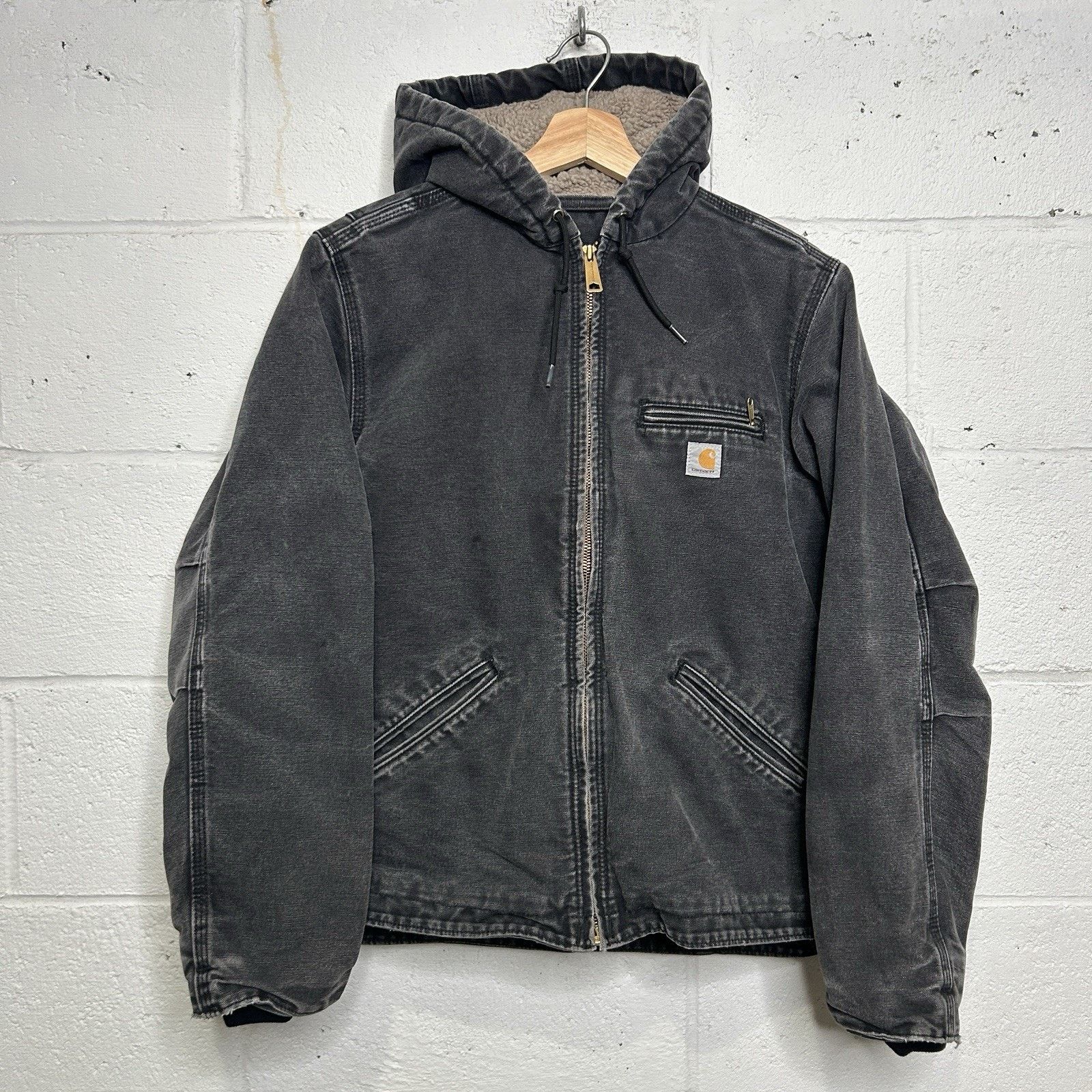 Carhartt Y2K Carhartt Sherpa-Lined Hooded Detroit Jacket “Black” Size S / US 4 / IT 40 - 1 Thumbnail