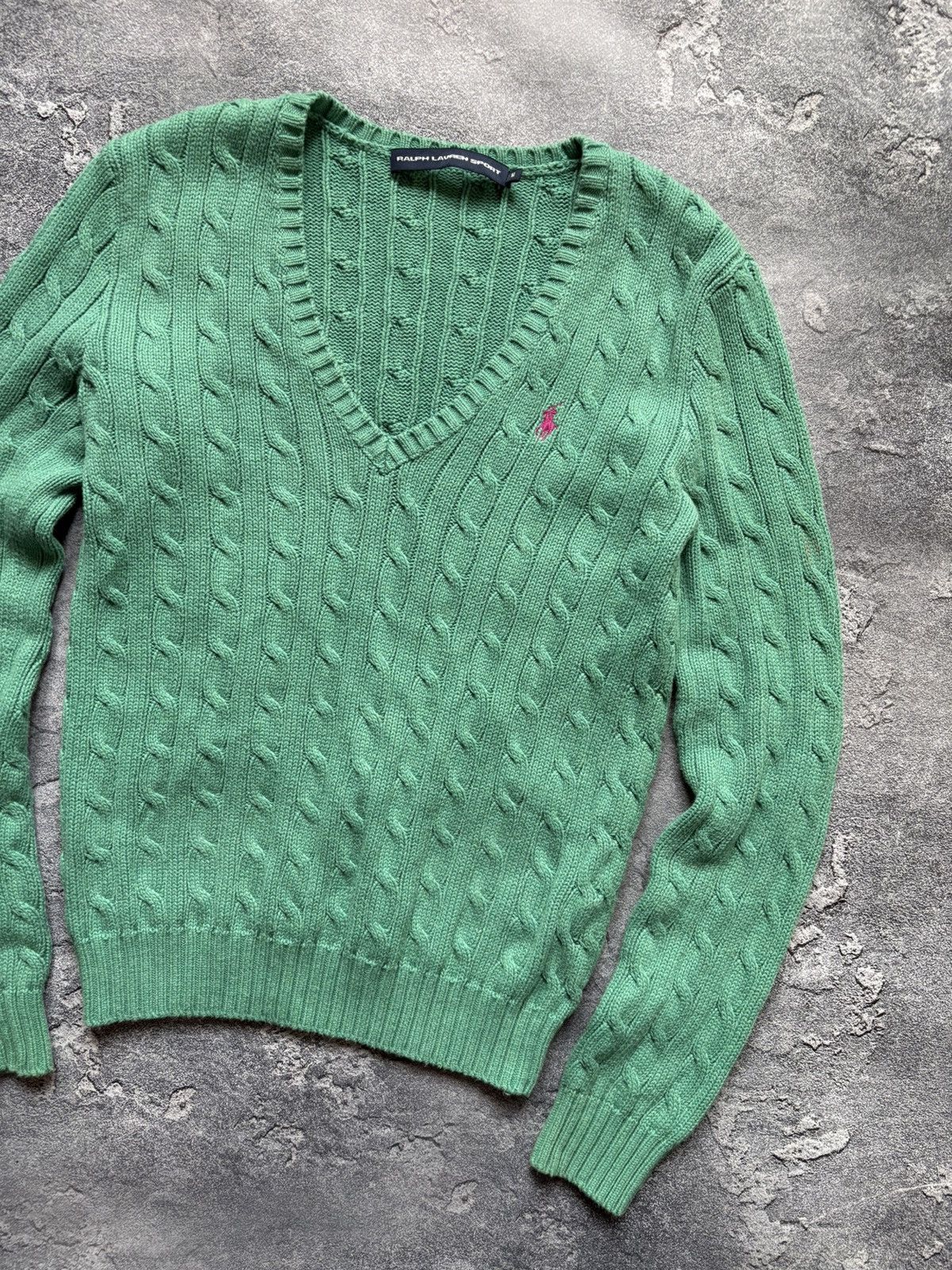 Polo Ralph Lauren Vintage Polo Ralph Lauren V-Neck Cable Knit Sweater Size M Size M / US 6-8 / IT 42-44 - 4 Thumbnail