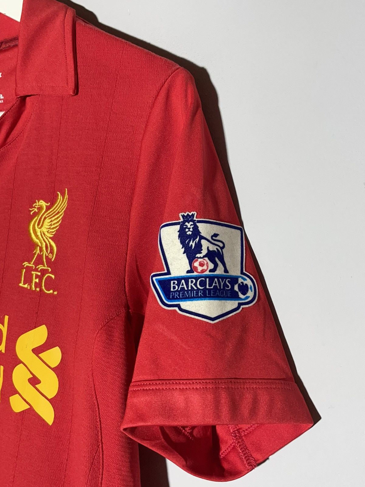 Warrior #8 Gerrard Liverpool FC Warrior 2012/13 Home Football Shirt Size US S / EU 44-46 / 1 - 11 Thumbnail