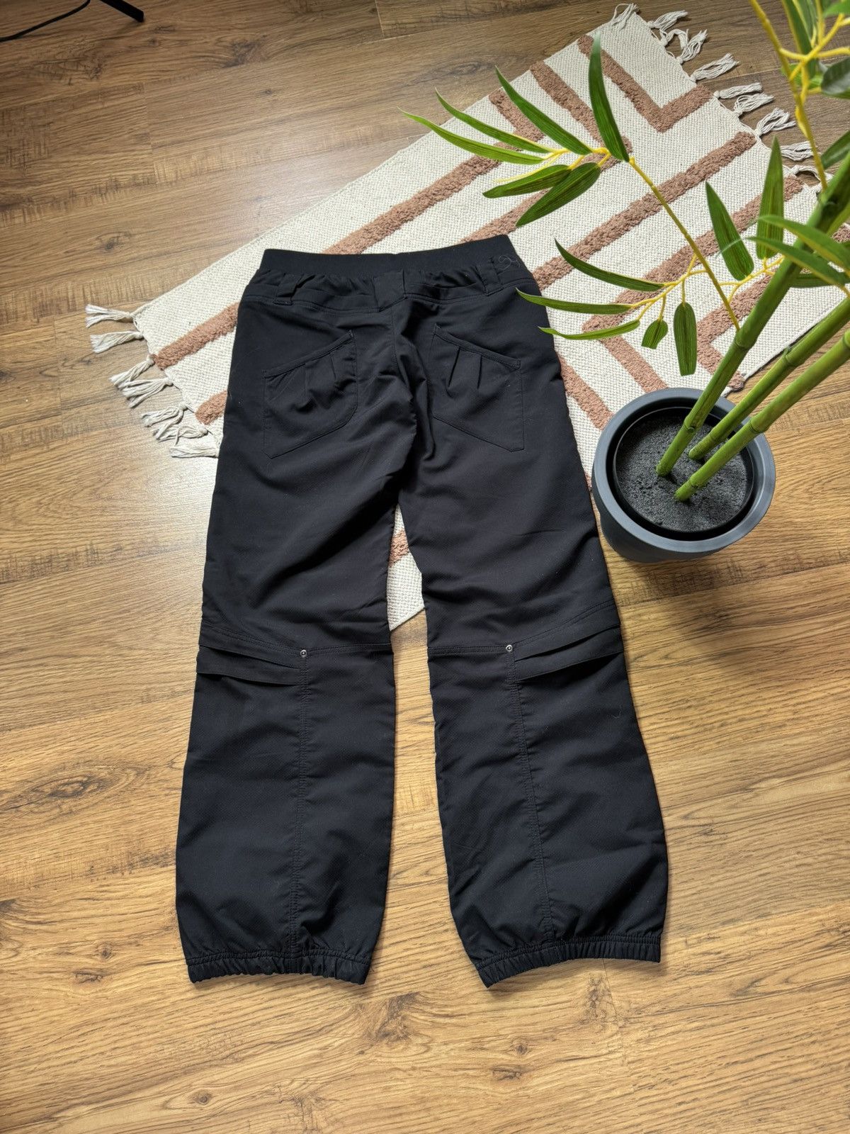 Nike VINTAGE NIKE NYLON DRAWSTRING PANTS Size 27" / US 4 / IT 40 - 6 Thumbnail