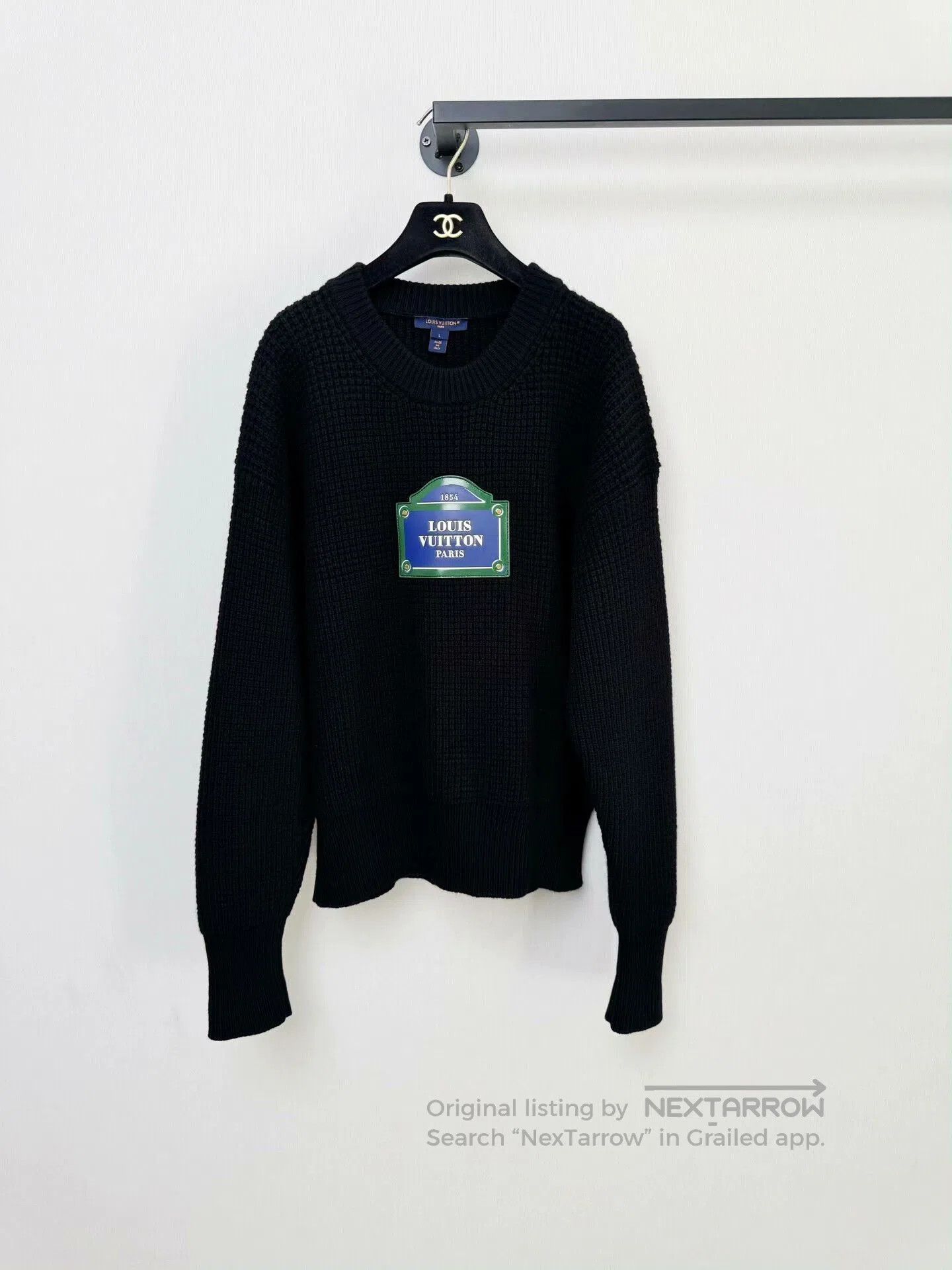 Louis Vuitton Louis Vuitton Black Sweater L Size. Size US L / EU 52-54 / 3 - 1 Thumbnail