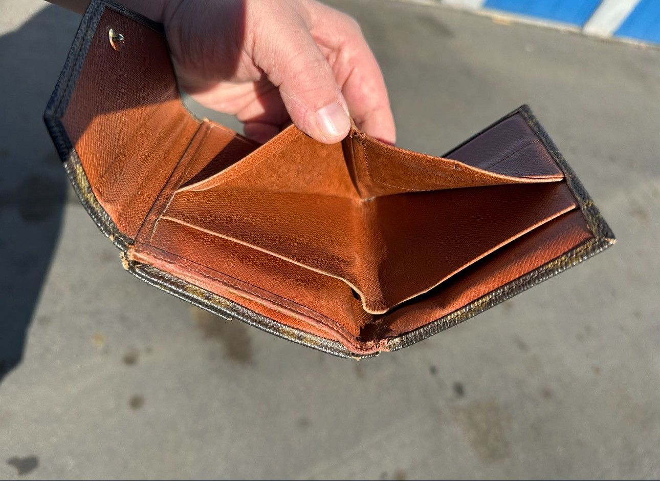 Louis Vuitton Luis Vuitton Double Button Bifold Size ONE SIZE - 6 Thumbnail