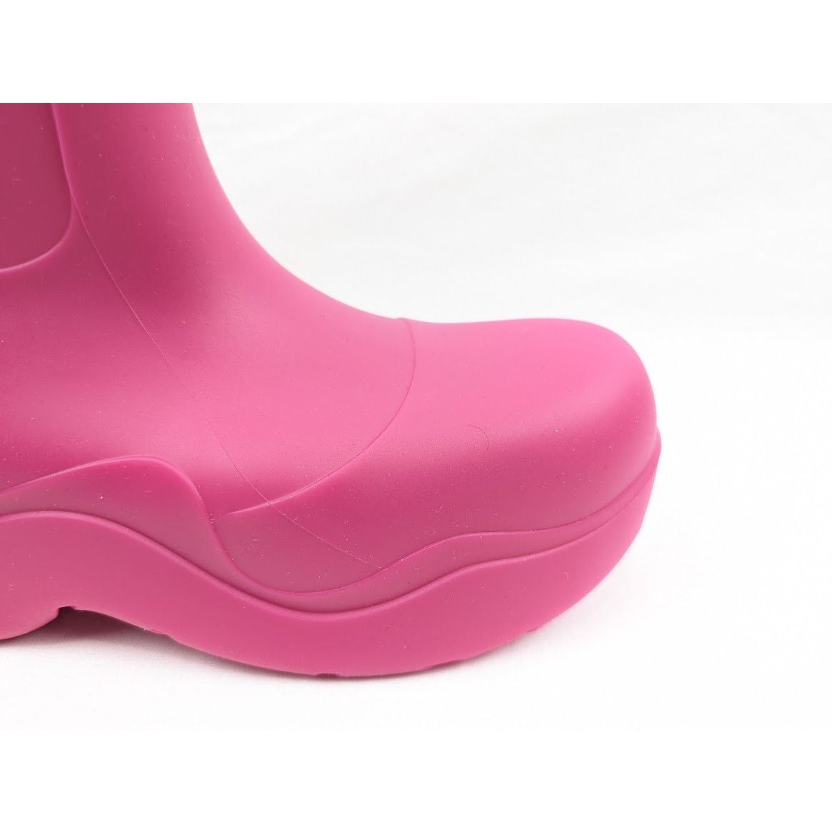 Bottega Veneta o1rshd1 Women's Matt Rubber Puddle Boots in Hollyhock Size US 9 / IT 39 - 3 Thumbnail