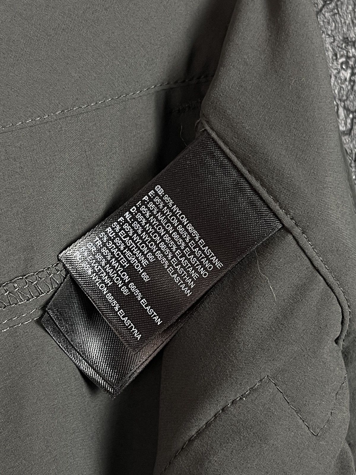 The North Face The North Face Outdoor Grey Cargo Transformer Pants WMNS Size 8 Size 30" / US 8 / IT 44 - 21 Thumbnail