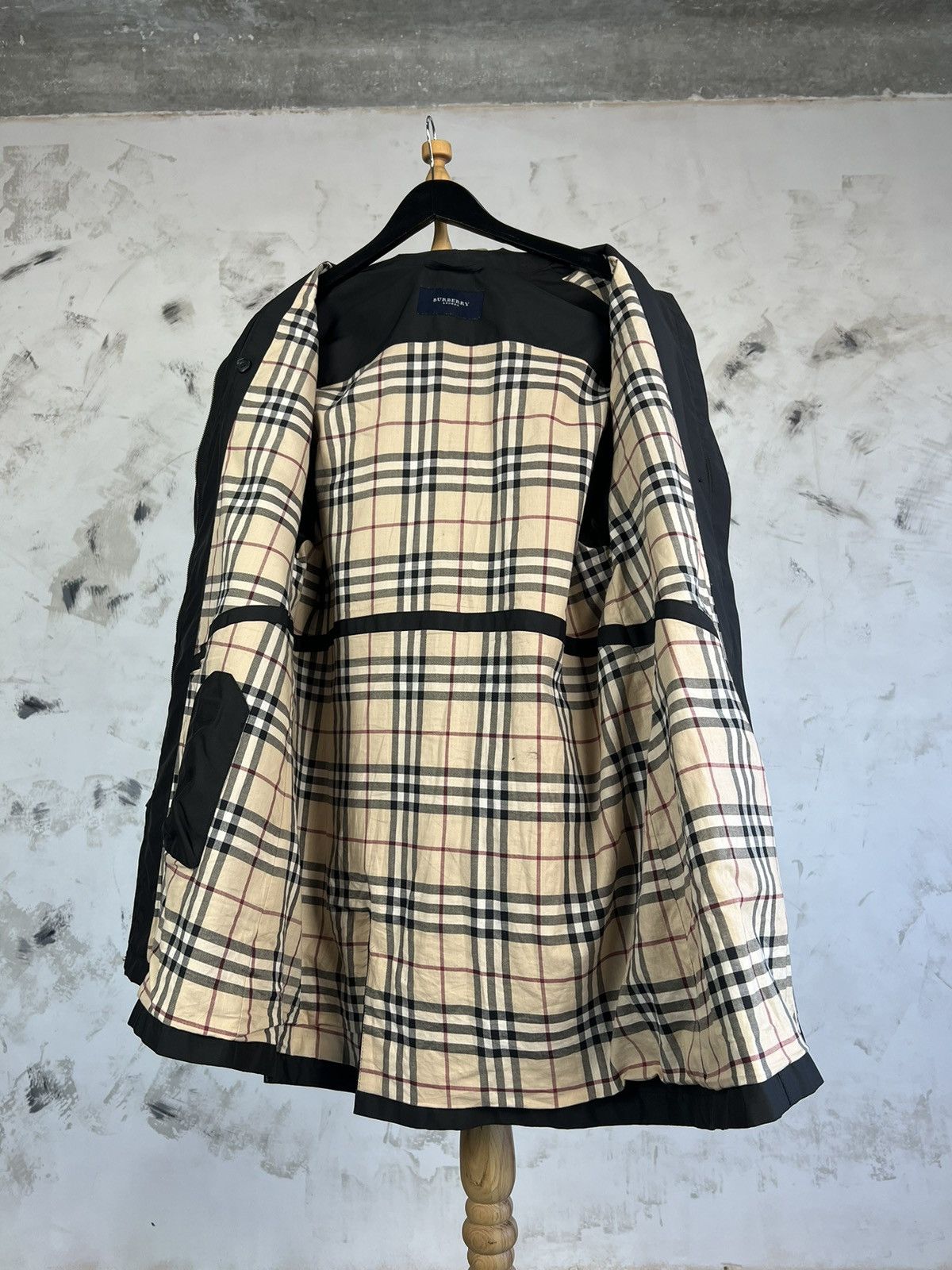 Burberry Burberry Black Trench Coat Jacket Size S - M 36 Size M / US 6-8 / IT 42-44 - 8 Thumbnail