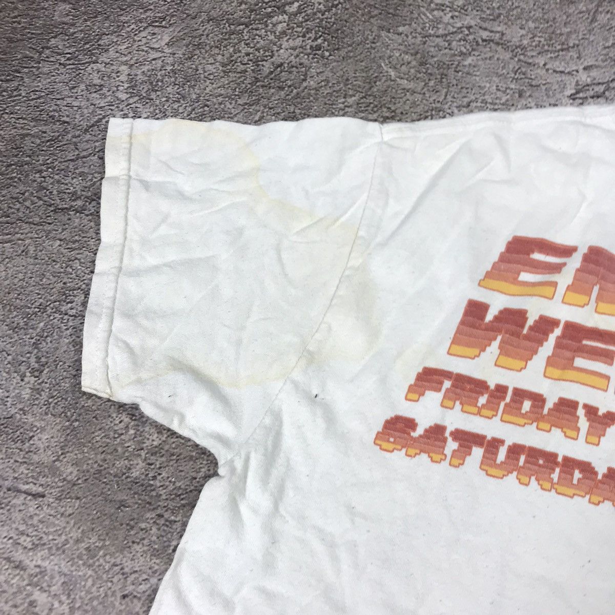 Band Tees VINTAGE Y2K EMINEM TOUR RAP BAND TEE WEMBLEY 2014 FACE Size US M / EU 48-50 / 2 - 8 Thumbnail