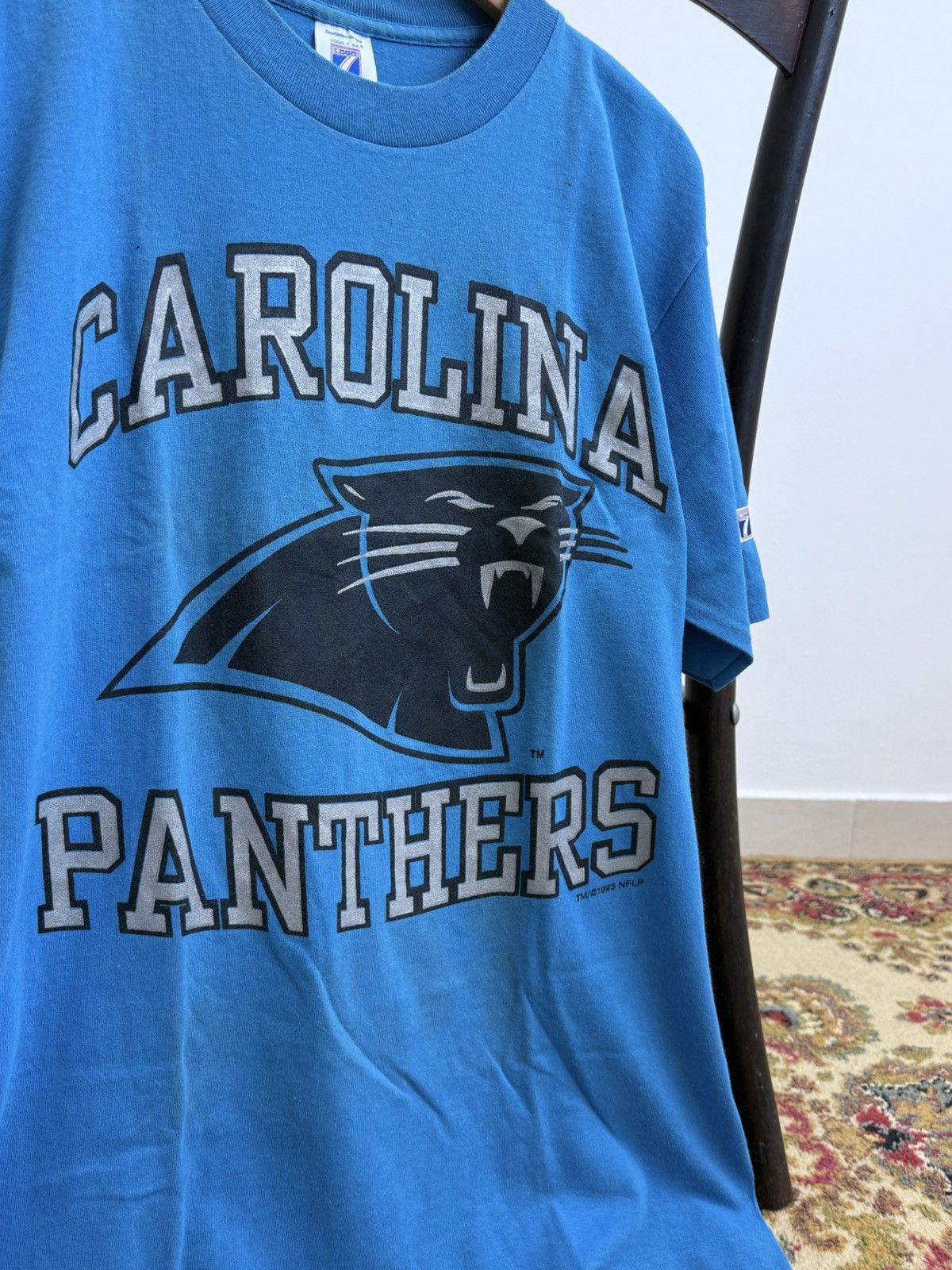 NFL Vintage 1993 Carolina Panthers Graphic T-Shirt Size US M / EU 48-50 / 2 - 2 Thumbnail