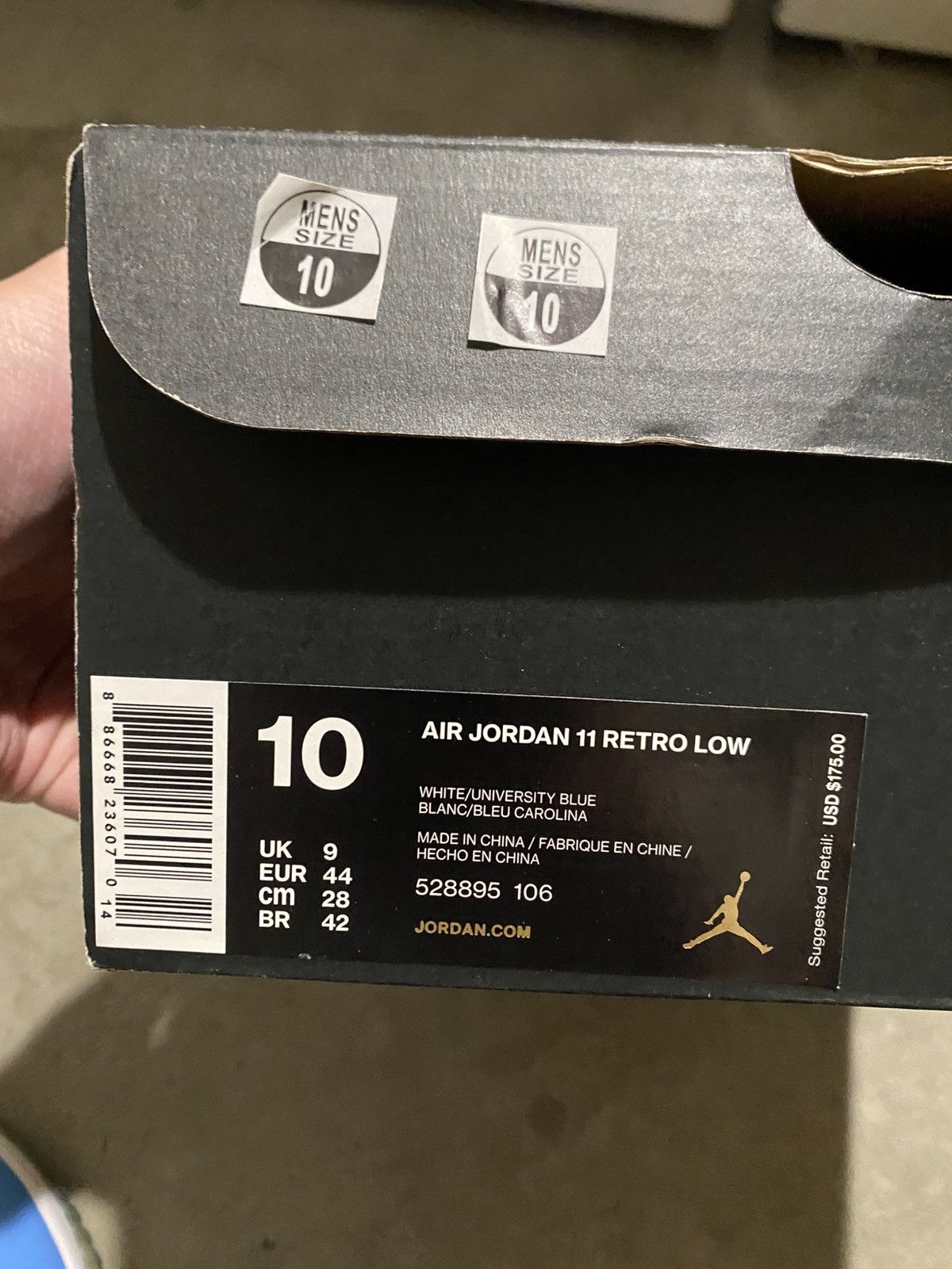 Jordan Brand Jordan 11 Low UNC University Blue (2017) Size US 10 / EU 43 - 7 Thumbnail