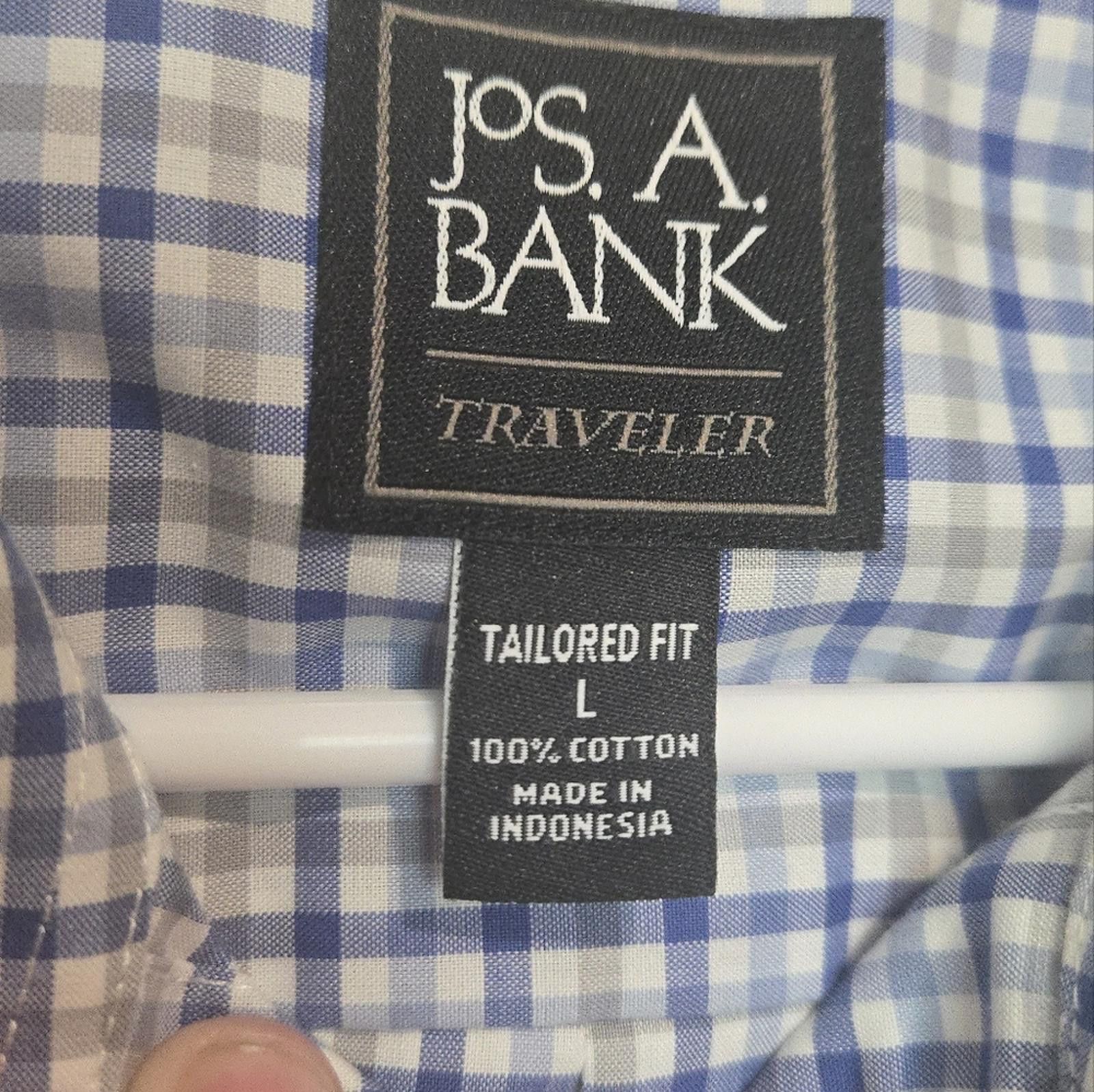 Jos. A. Bank JoS.A.Bank Traveler Tailored Fit Shirt Size 42R - 4 Thumbnail