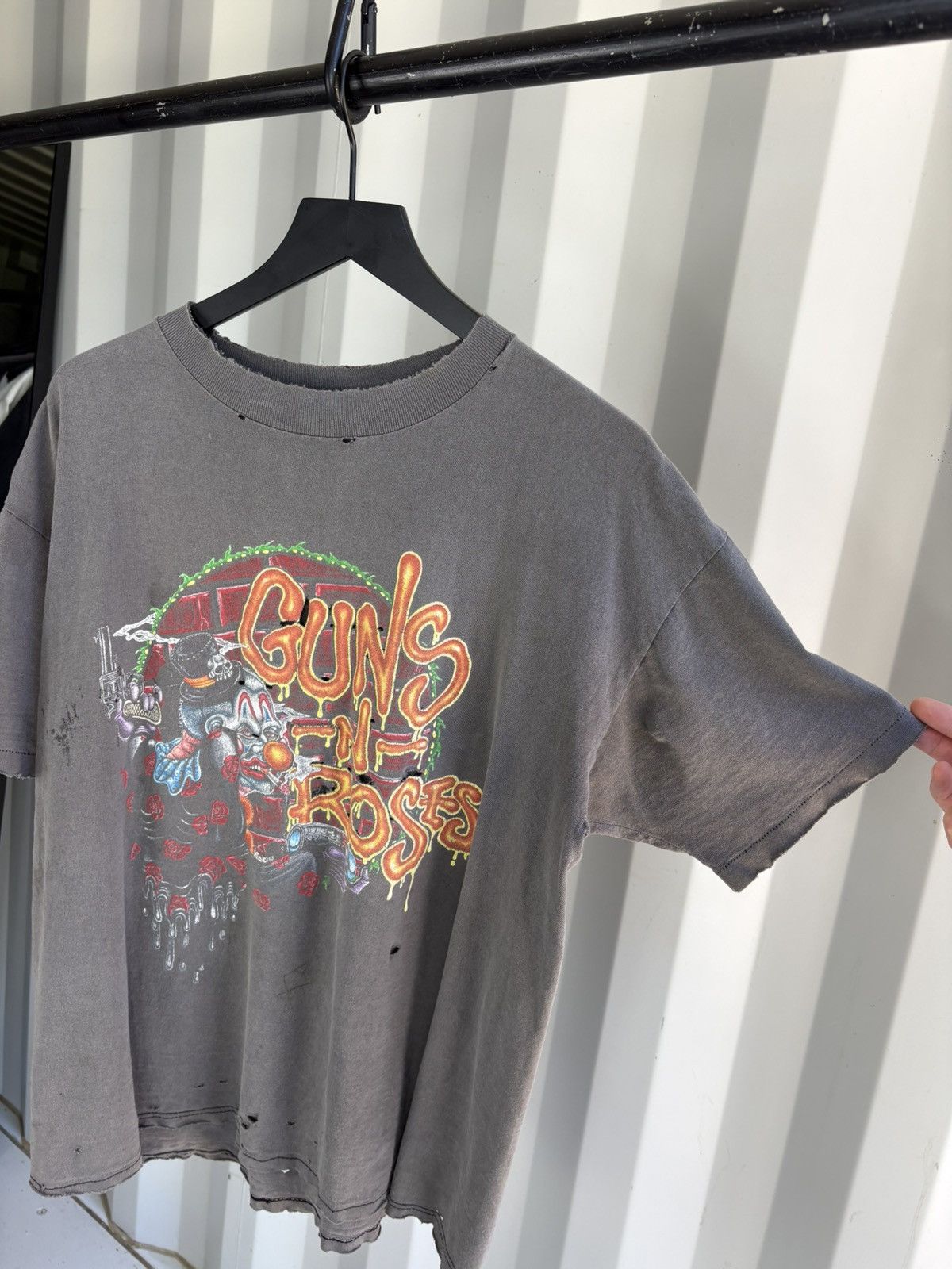 Band Tees Vintage Guns N Roses Distressed Faded Shirt Boxy Grunge Band Size US XL / EU 56 / 4 - 2 Thumbnail