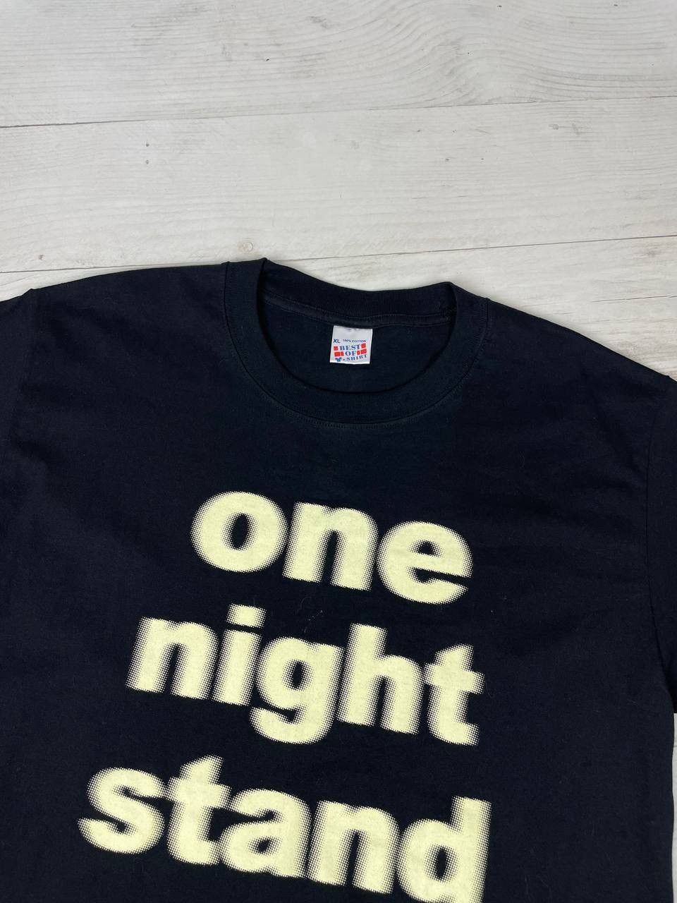 Vintage Vintage 90s One Night Stand T-Shirt Size US XL / EU 56 / 4 - 2 Thumbnail
