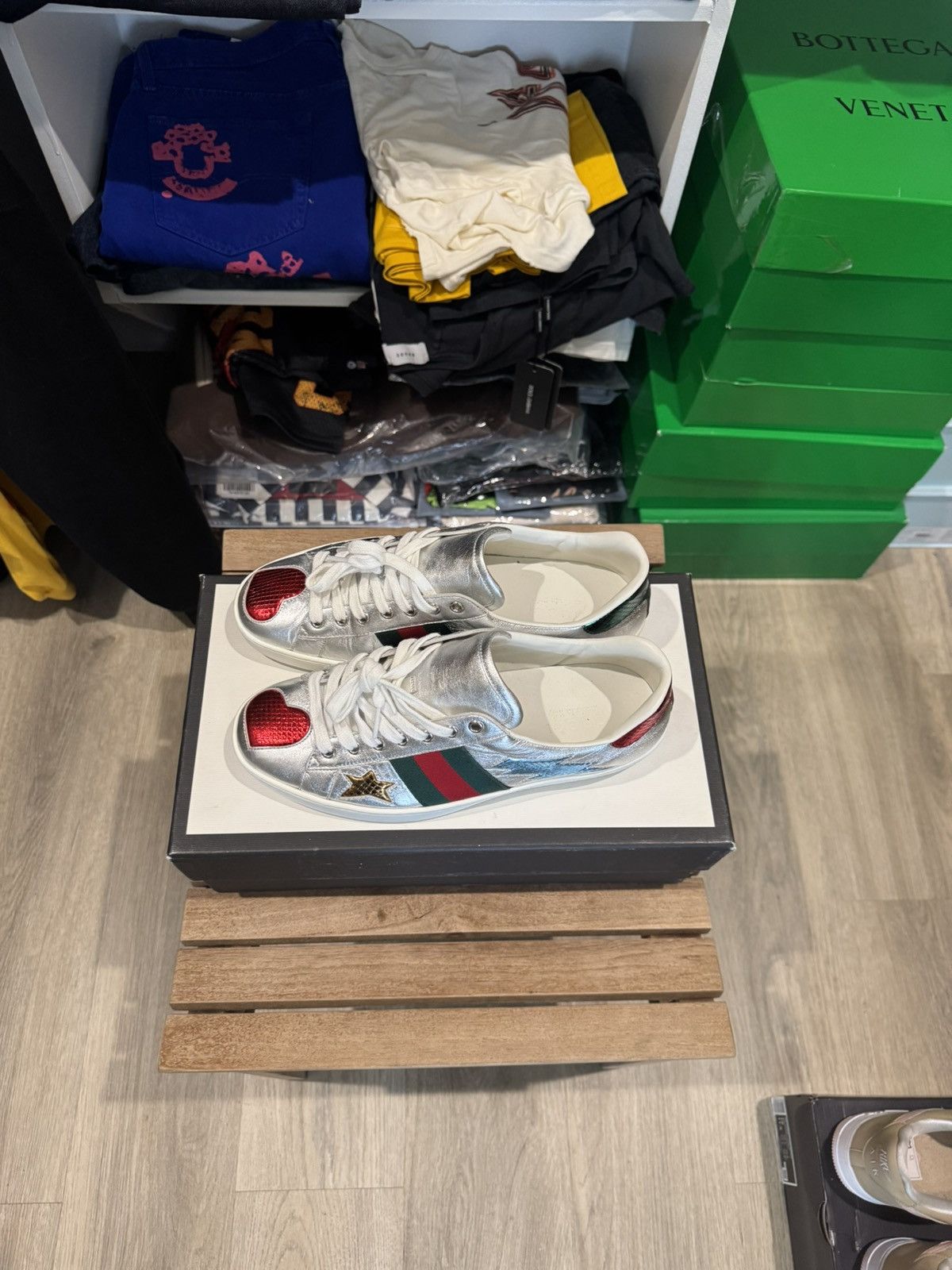 Gucci Gucci ace star sneakers Size US 8 / EU 41 - 10 Thumbnail