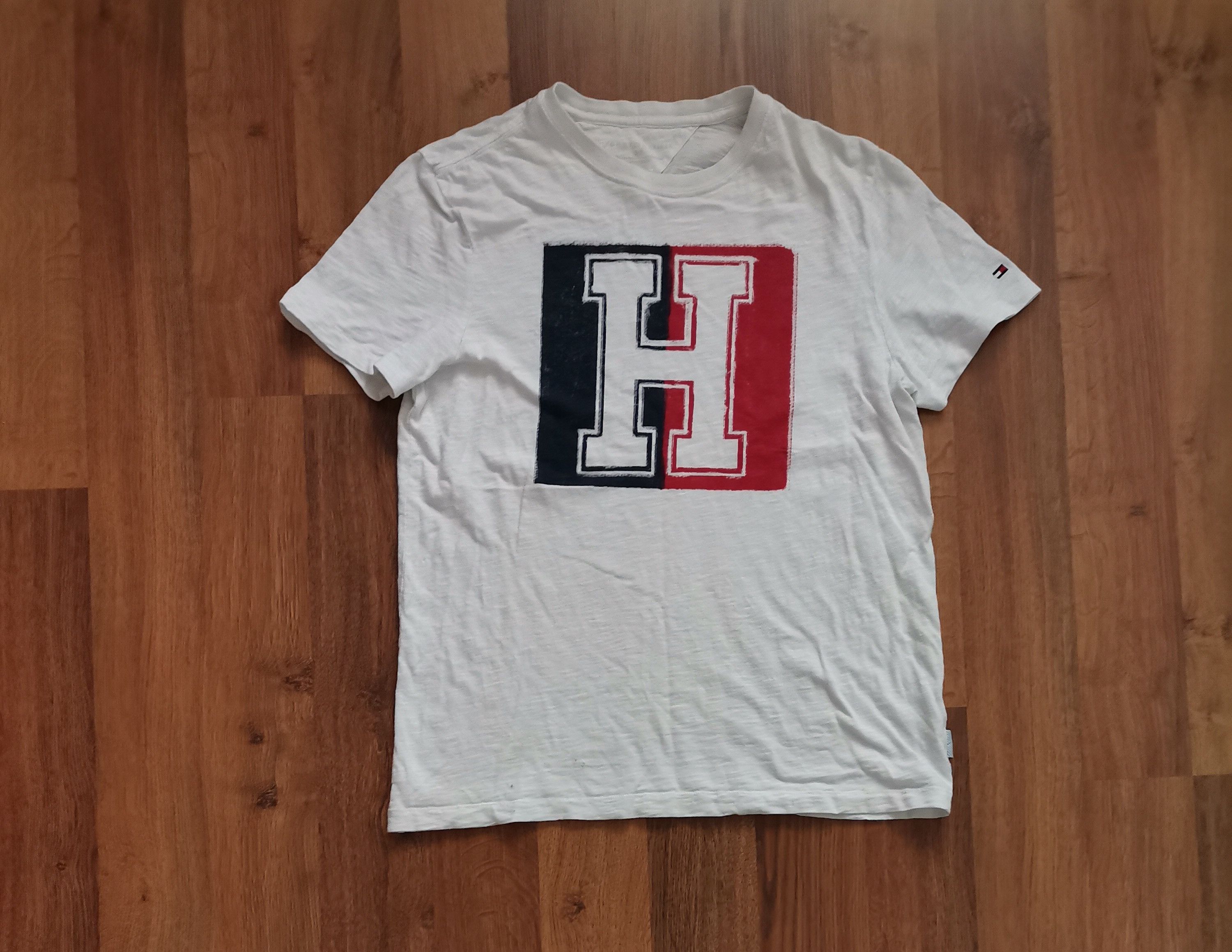 Tommy Hilfiger Tommy Hilfiger T-Shirt Size US S / EU 44-46 / 1 - 1 Thumbnail