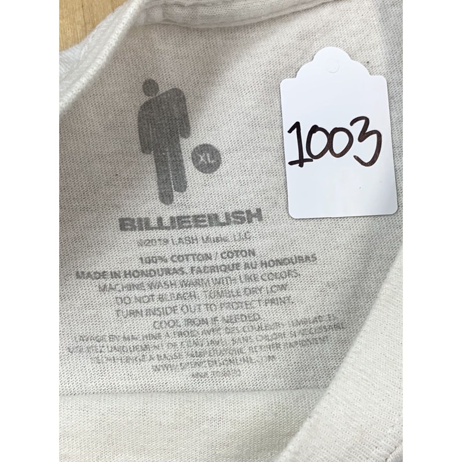 Vintage Billie Elish T-Shirt XL White Crew Neck Short Sleeve Men Regular Band Festival Pop Bling Graphic #1003 Size US XL / EU 56 / 4 - 8 Thumbnail