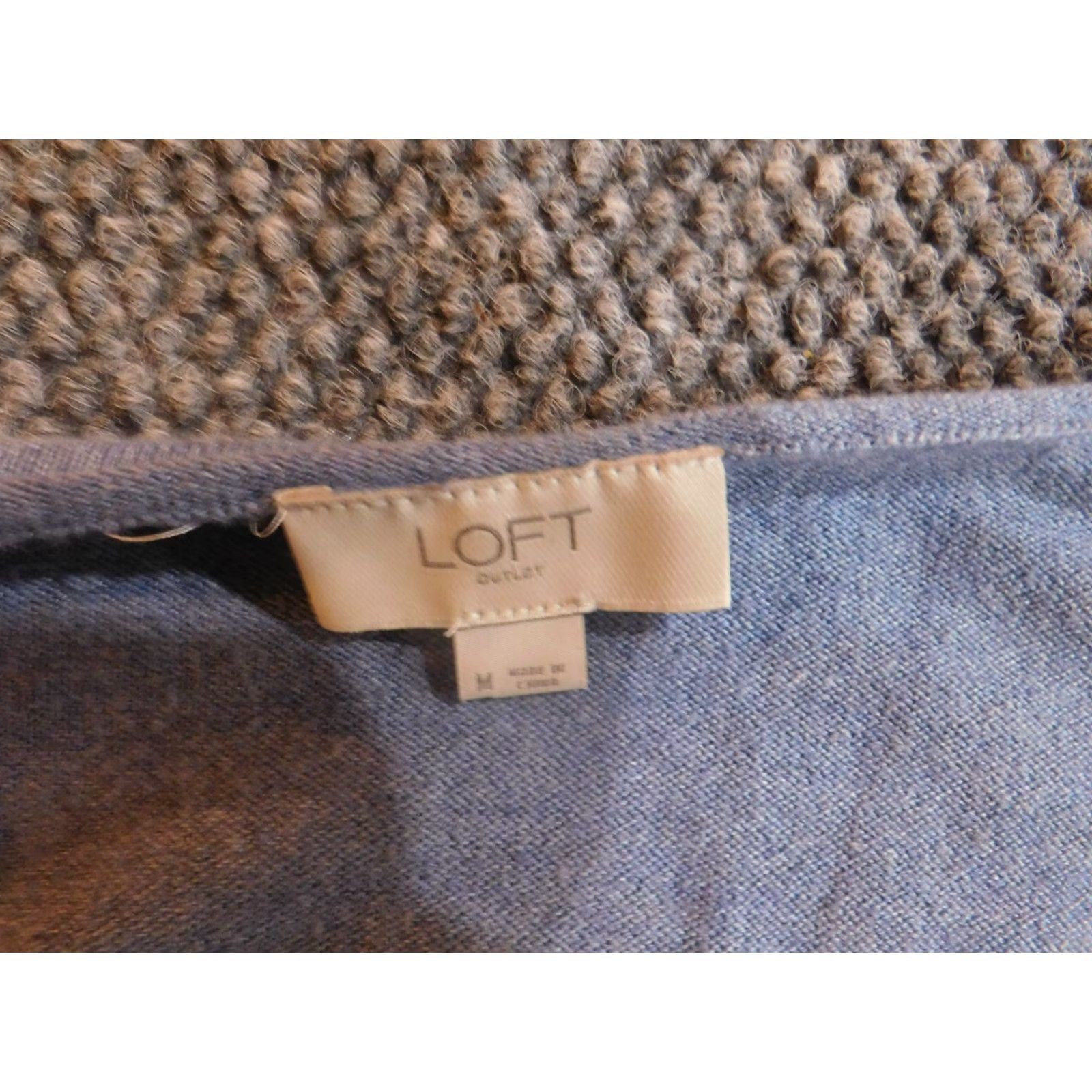 Loft LOFT Womens Sweater M Blue V-Neck Pullover Knit Rib Knit Stretch Regular Long Sleeve Casual Modern Designer Pattern Solid Size M / US 6-8 / IT 42-44 - 5 Thumbnail