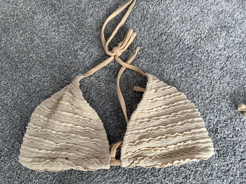 Grailed Brand new Shein beige 3 piece bikini set size small Size S / US 4 / IT 40 - 1 Thumbnail