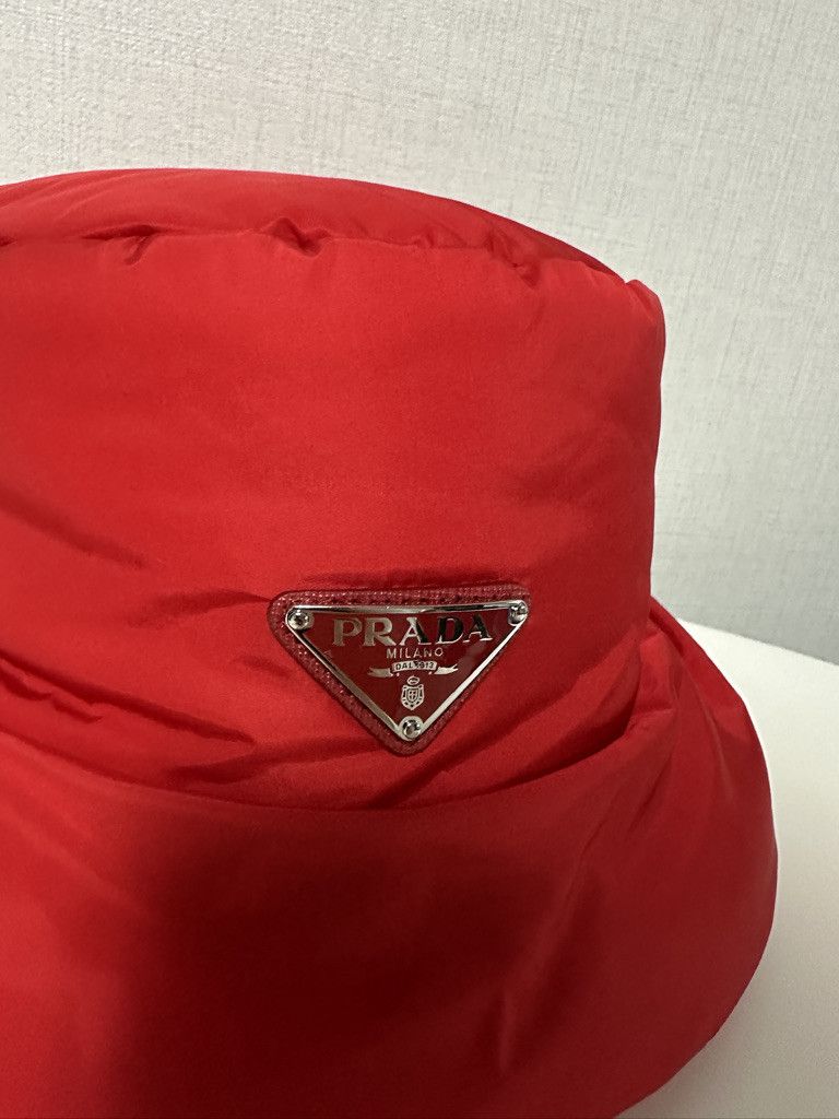 Prada Padded Bucket hat Size ONE SIZE - 2 Thumbnail