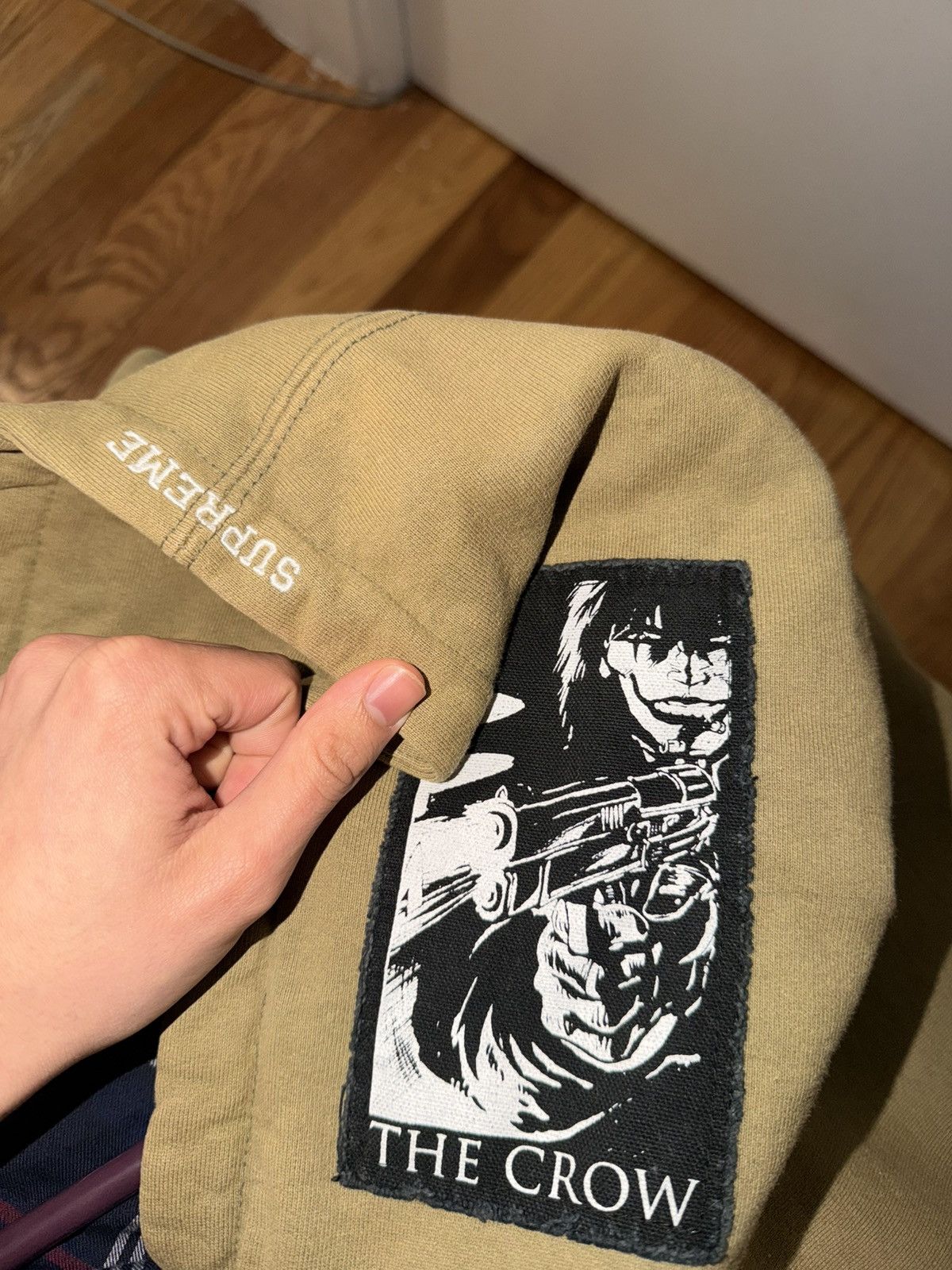 Supreme Supreme x the crow zip up Size US S / EU 44-46 / 1 - 5 Thumbnail