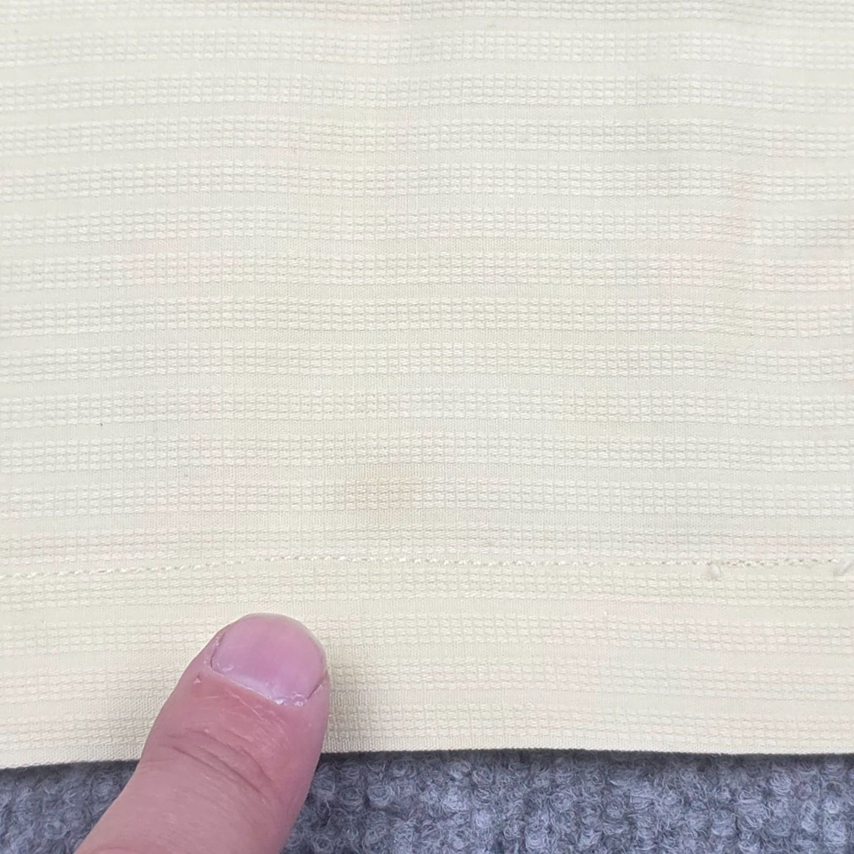 Tommy Bahama Tommy Bahama Embroidered Shirt Men's Large Yellow Button Rayon Blend *Marks Size US L / EU 52-54 / 3 - 7 Thumbnail