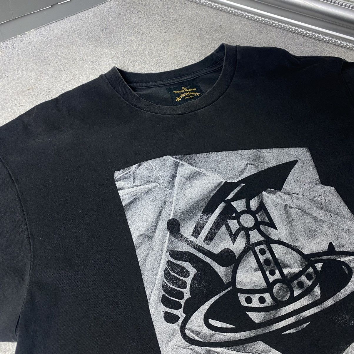 Vivienne Westwood Vivienne Westwood Big Logo Vintage T shirt Luxury Chaos Size US XL / EU 56 / 4 - 3 Thumbnail