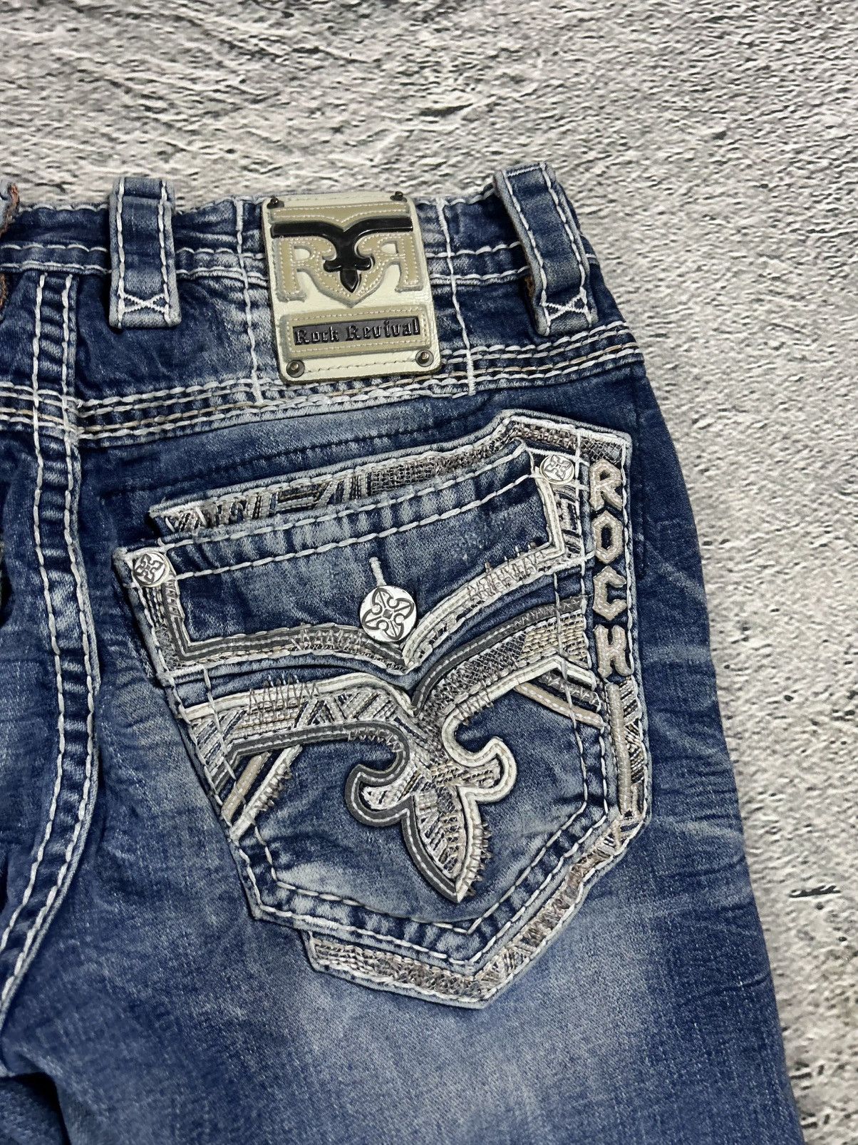 Rock Revival Rock Revival vintage jeans blue white stitching Y2K Size US 32 / EU 48 - 4 Thumbnail