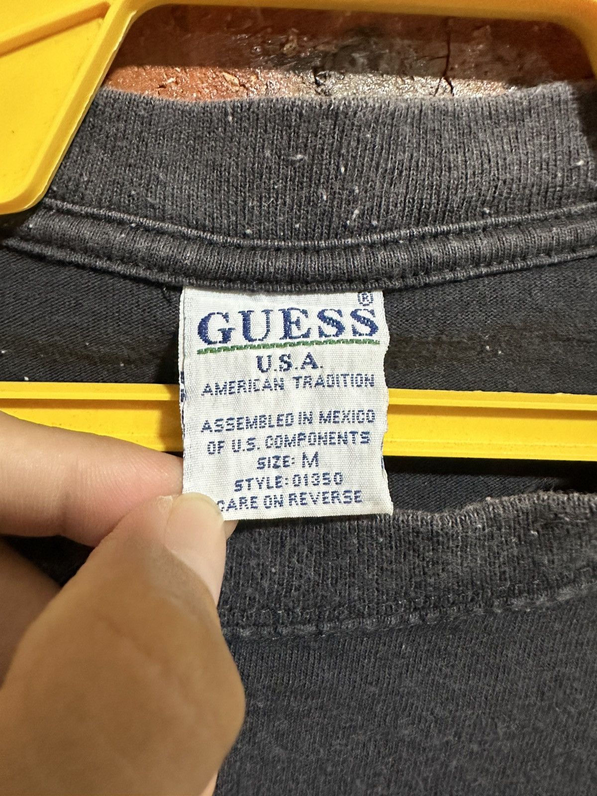 Guess Vintage Guess Usa Faded Tee Size US M / EU 48-50 / 2 - 3 Thumbnail