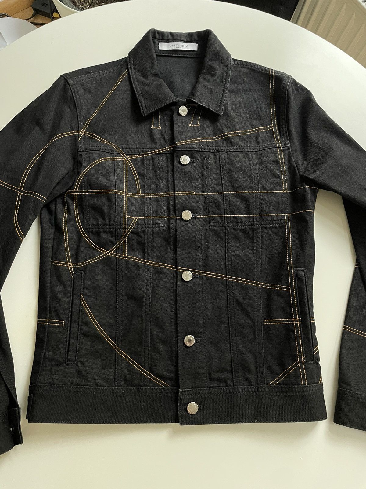 Givenchy GIVENCHY SS17 BLACK DENIM JACKET Size S / US 4 / IT 40 - 1 Thumbnail