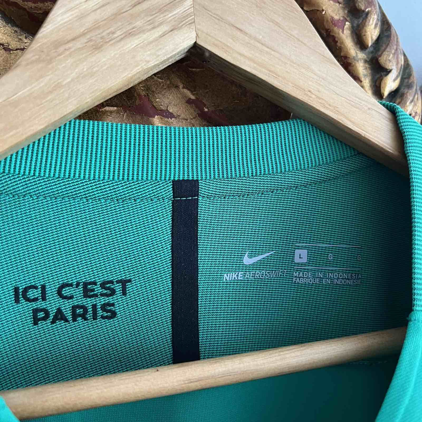 Nike MATCH ISSUE PSG Nike Vintage Goalkeeper Soccer Jersey Sz L Size US L / EU 52-54 / 3 - 5 Thumbnail