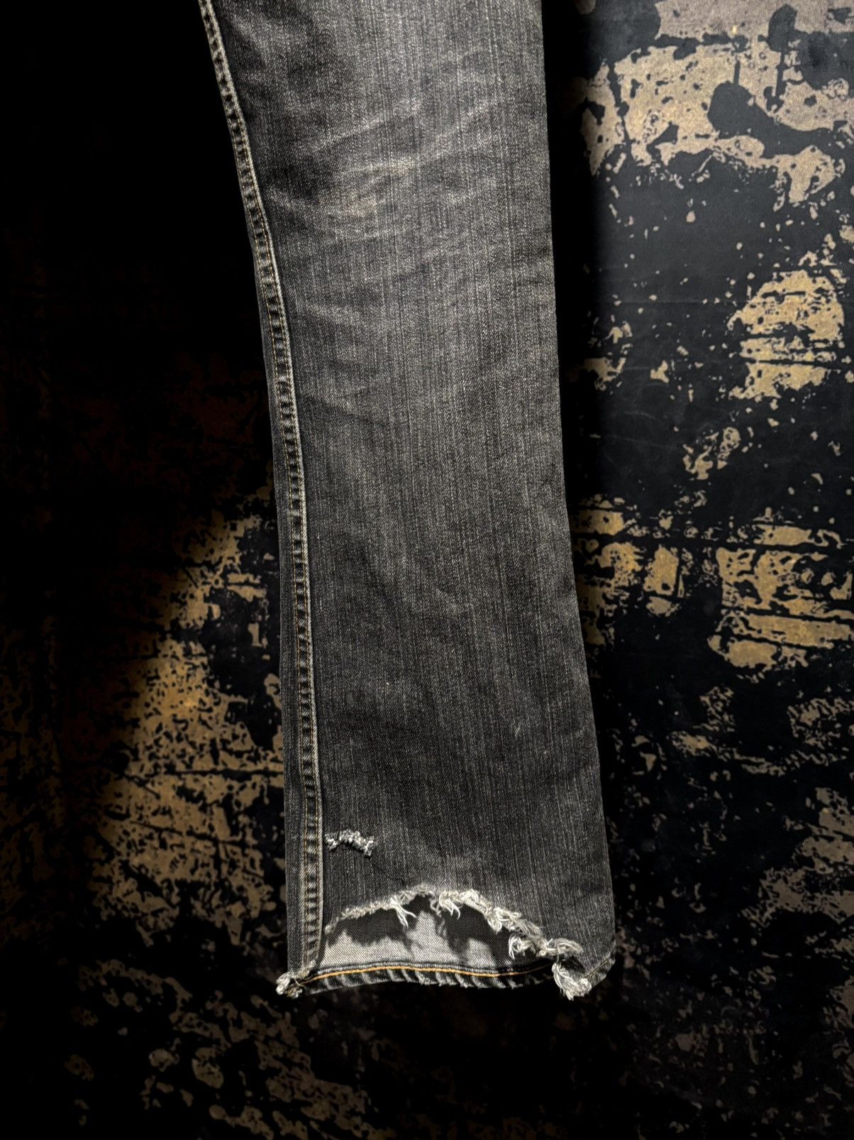 Undercover Undercover SS2003 “Scab” Giz Print Bootcut Denim – Grey Wash Size US 30 / EU 46 - 8 Thumbnail