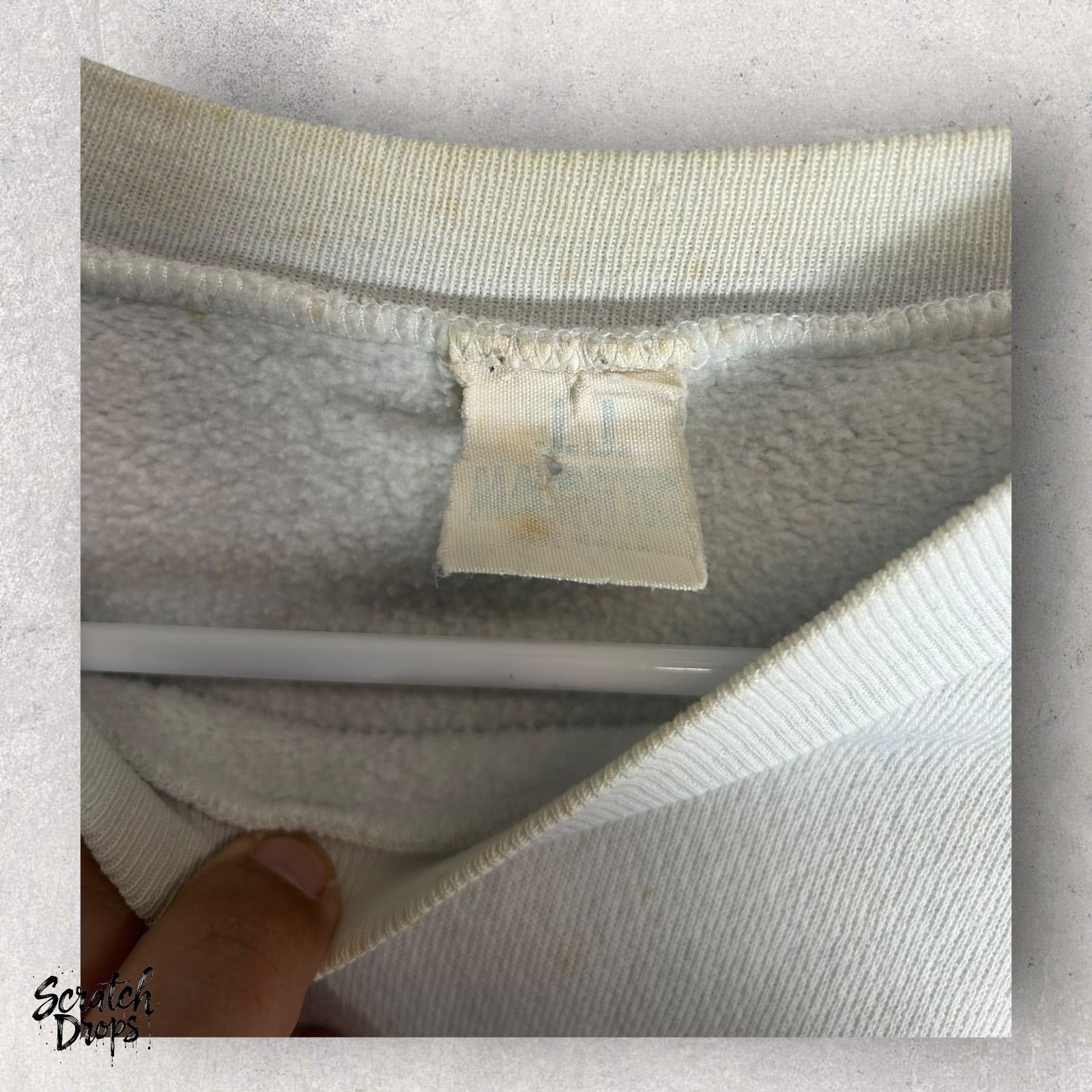 Other Vintage 80s Iowa Basketball Size M Pullover White Crewneck Size US M / EU 48-50 / 2 - 6 Thumbnail
