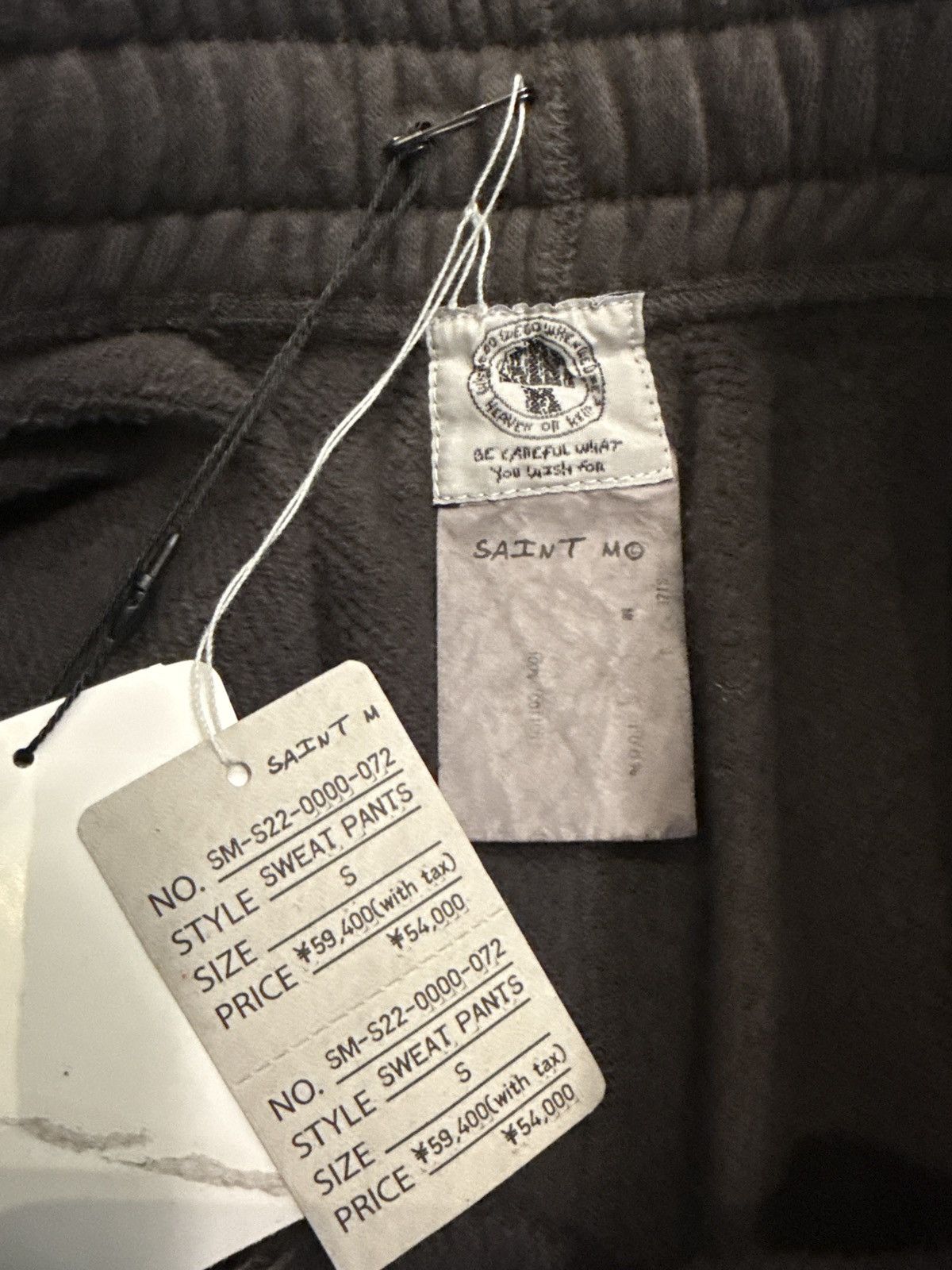 Saint Michael × Vlone Saint Michael vlone skull sweatpants small new Size US 30 / EU 46 - 4 Thumbnail