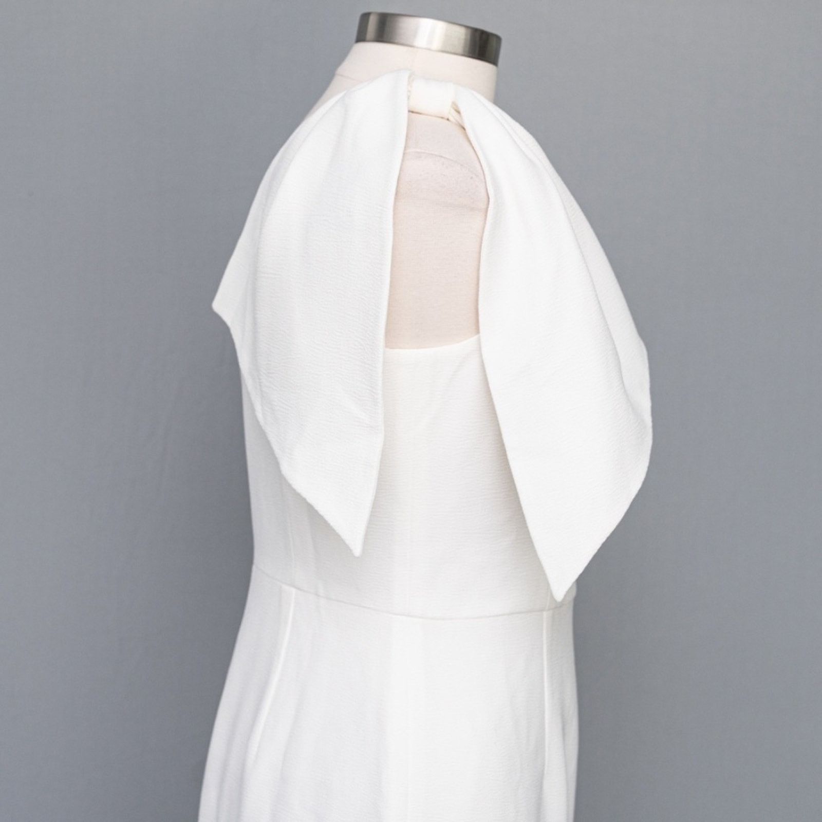 Dress the Population Dress The Population. One Shoulder Bow Dress. Size L / US 10 / IT 46 - 9 Thumbnail