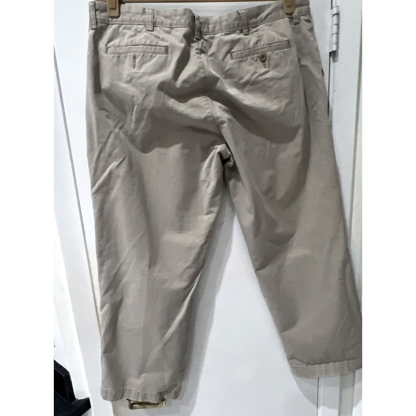 Vintage St. John's Bay Pants Khaki Beige Straight Chino Mens 38 X 29 Slim Classic Flat Front Belt Loops Size US 38 / EU 54 - 2 Thumbnail