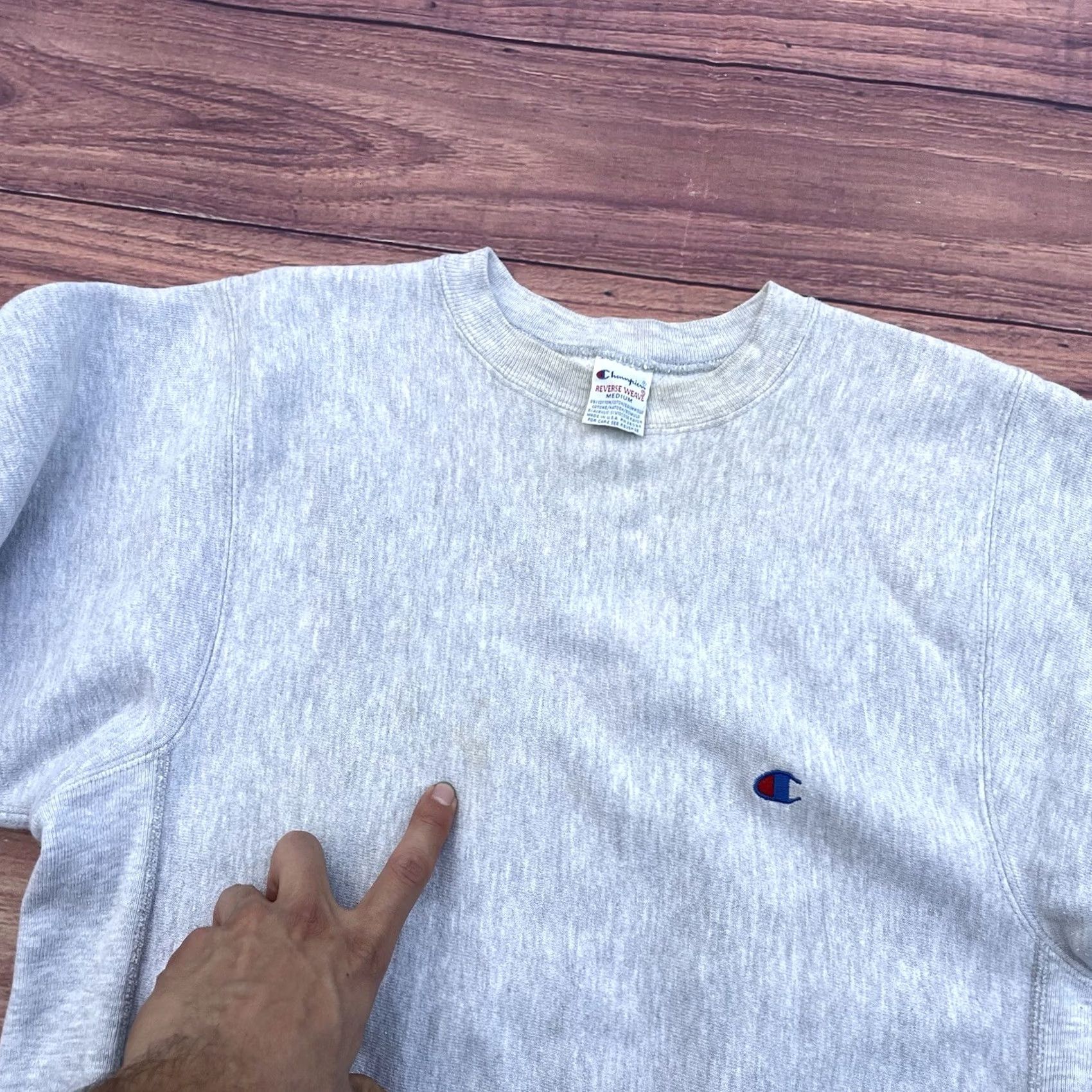 Champion VINTAGE CHAMPION Sweatshirt Heather Gray REVERSE WEAVE Crewneck MEDIUM USA Logo 90s Mens Size US M / EU 48-50 / 2 - 6 Thumbnail