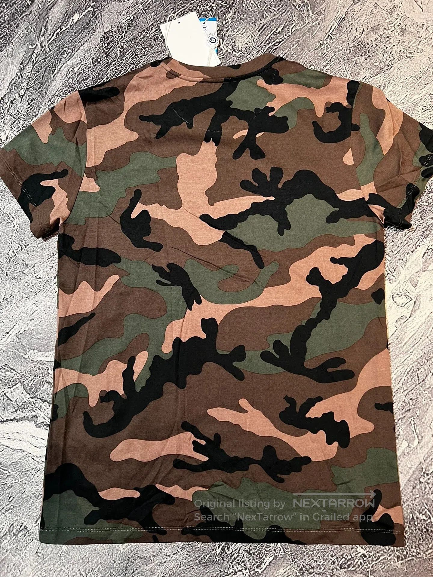 Valentino Valentino Camouflage Short Sleeve T-Shirt. Size US S / EU 44-46 / 1 - 2 Thumbnail