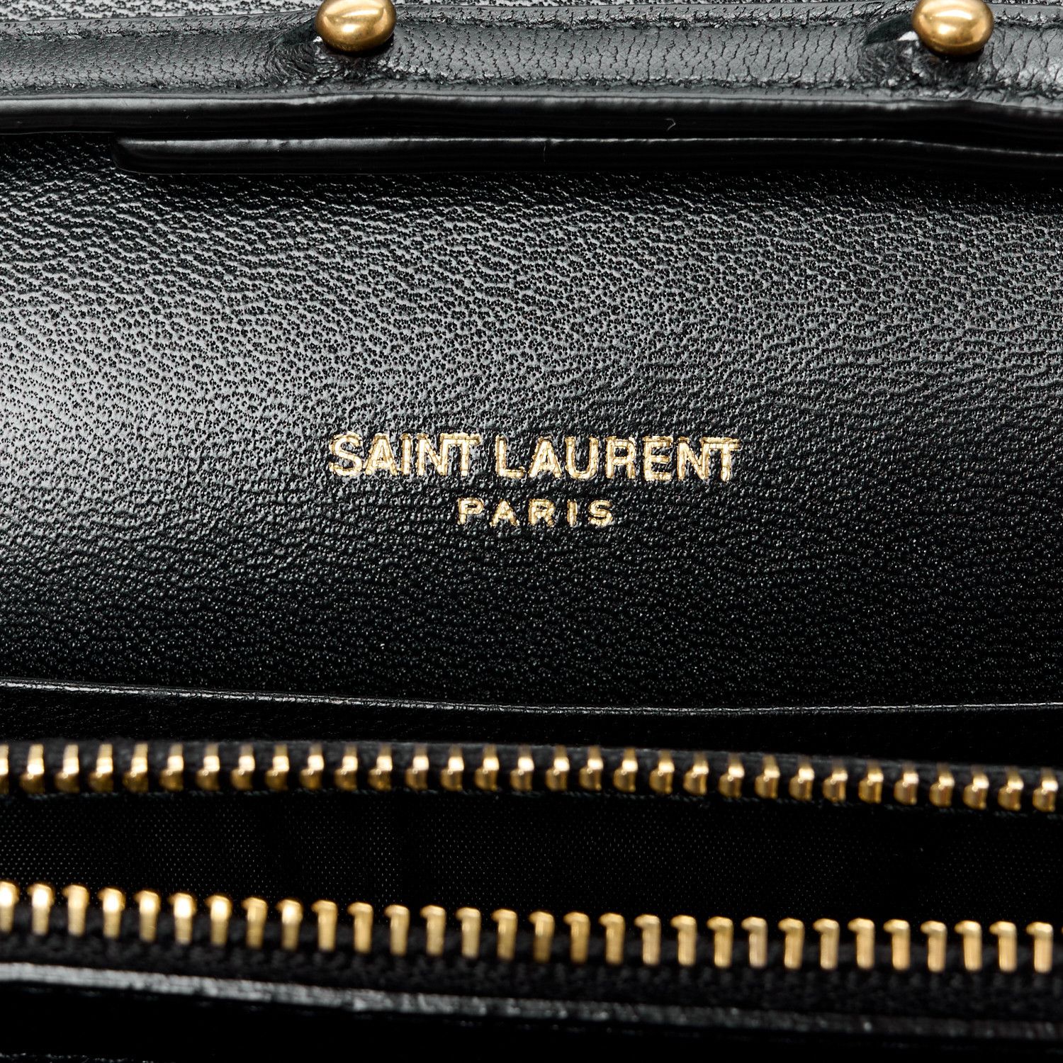 Saint Laurent Paris o1b1hav110325 Size: OS / Cassandre Chain Wallet in Black Size ONE SIZE - 6 Thumbnail