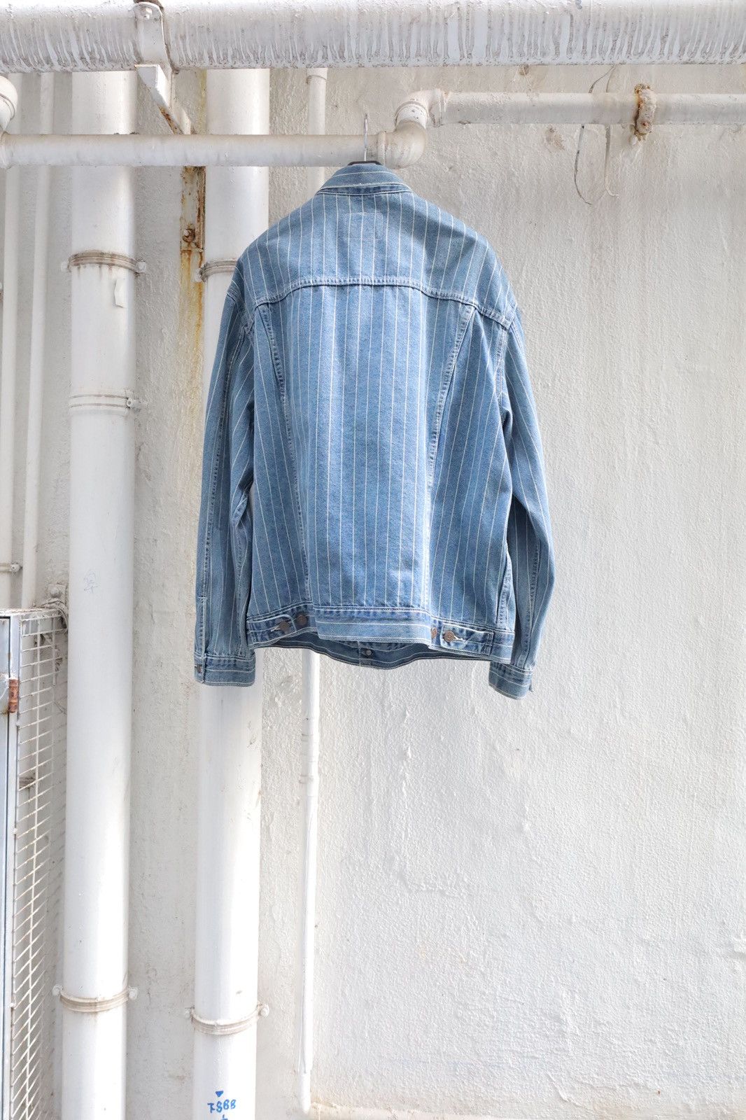 Supreme Supreme Levi’s pinstripe trucker jacket 常田大希 Size US XL / EU 56 / 4 - 4 Thumbnail