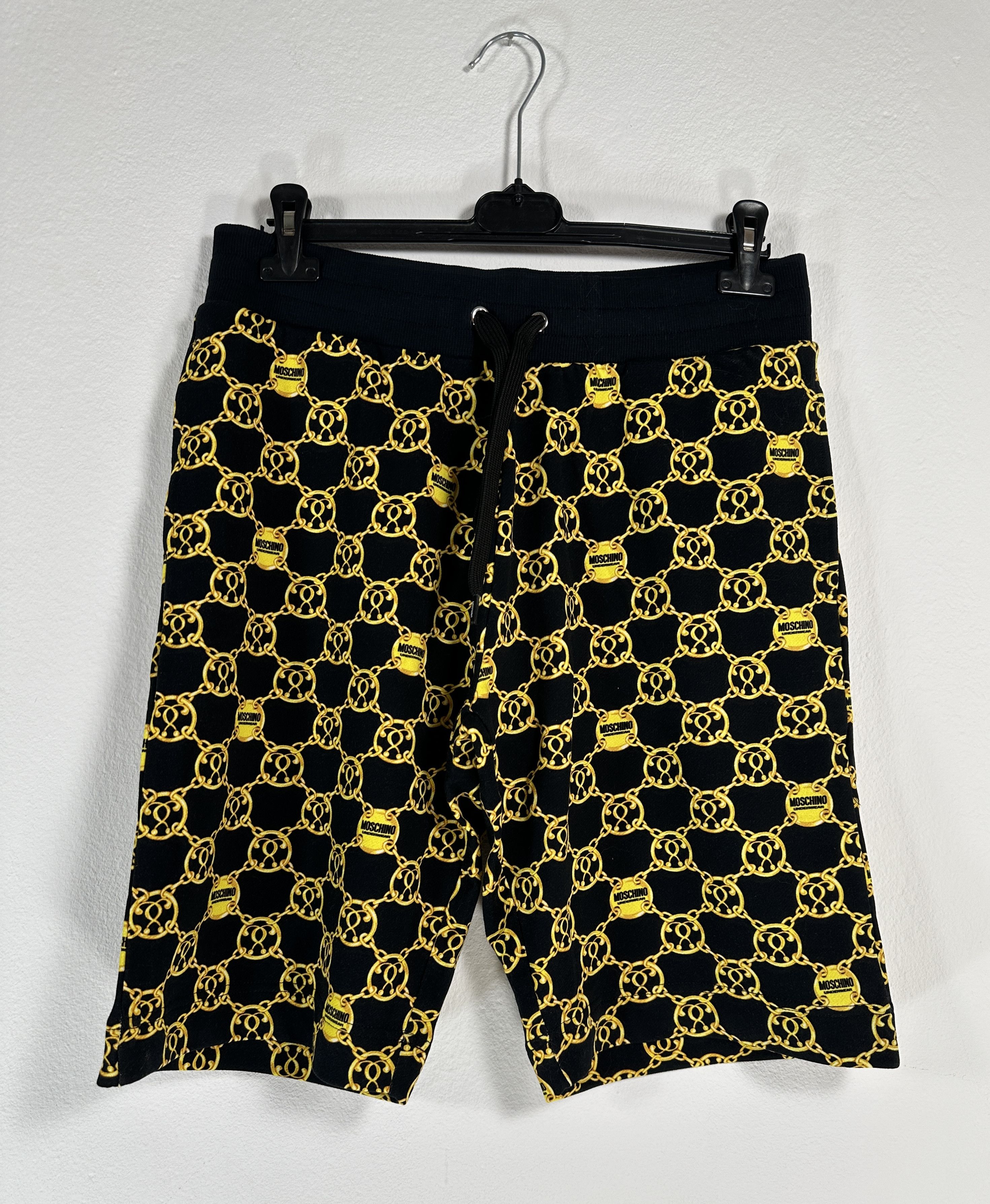 Moschino Shorts Pants Size US 38 / EU 54 - 1 Thumbnail