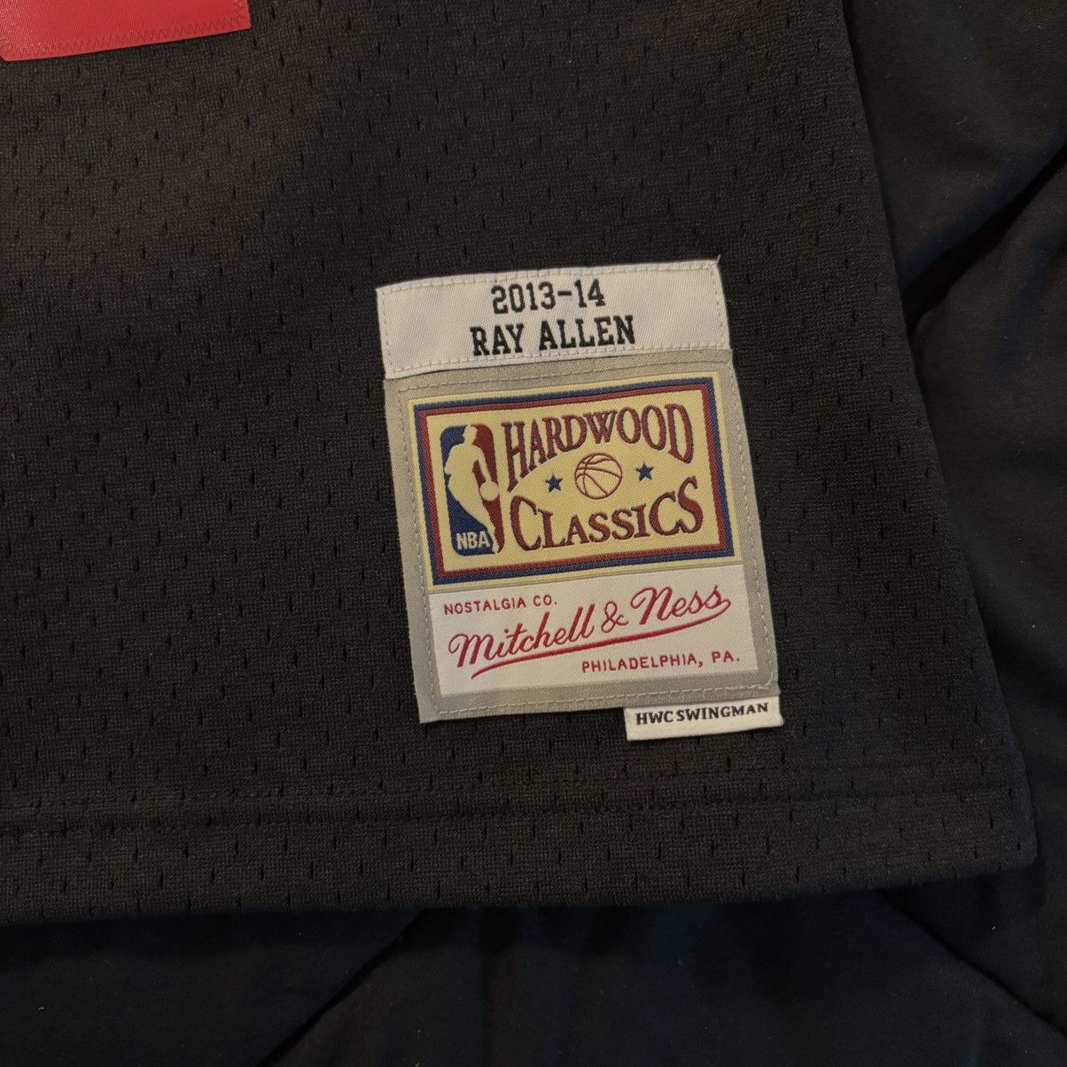Mitchell & Ness Ray Allen Jersey Size US M / EU 48-50 / 2 - 2 Thumbnail